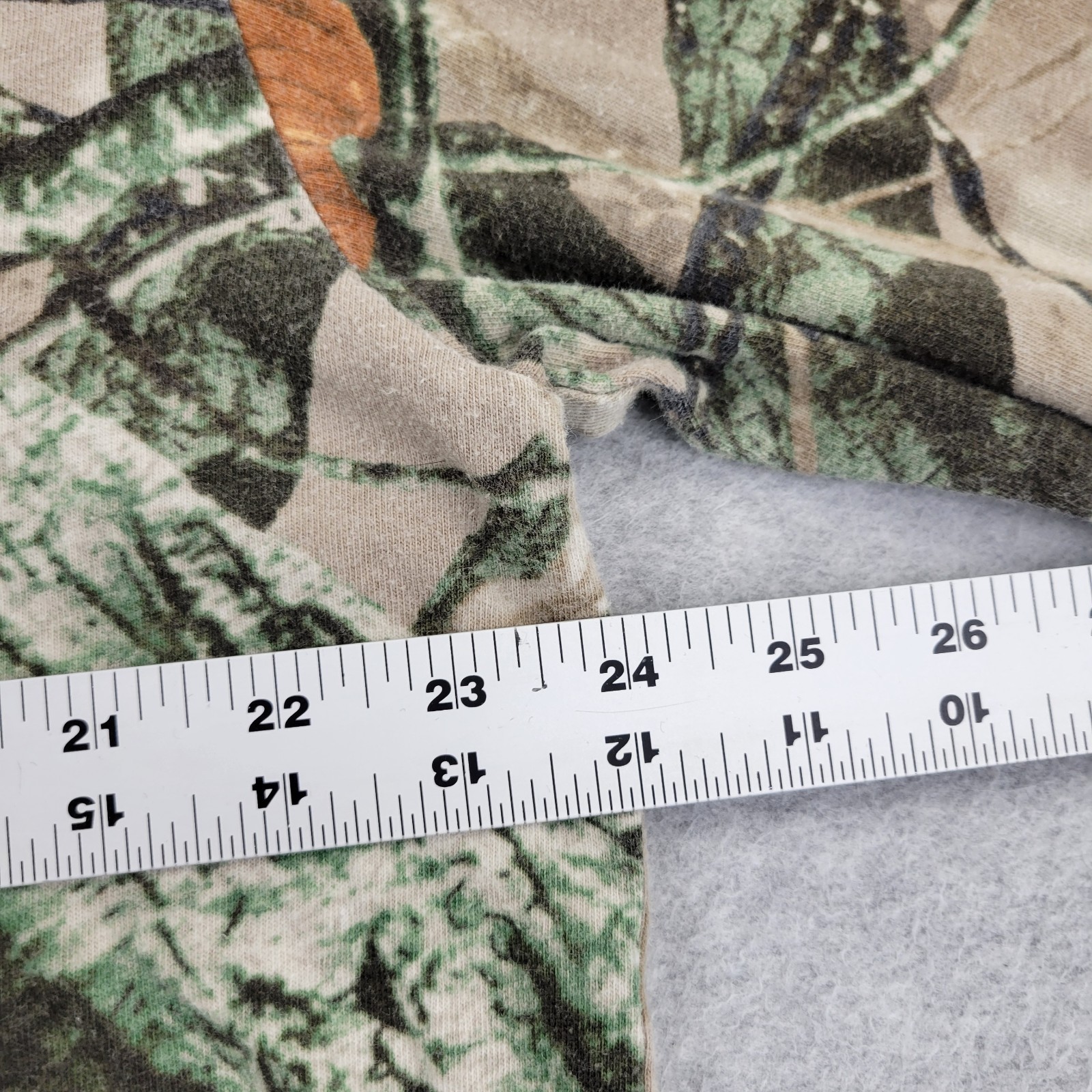 Outfitters Ridge Shirt Mens Large (42-44) Realtree Camo VTG Y2K Branches Leaves gallery