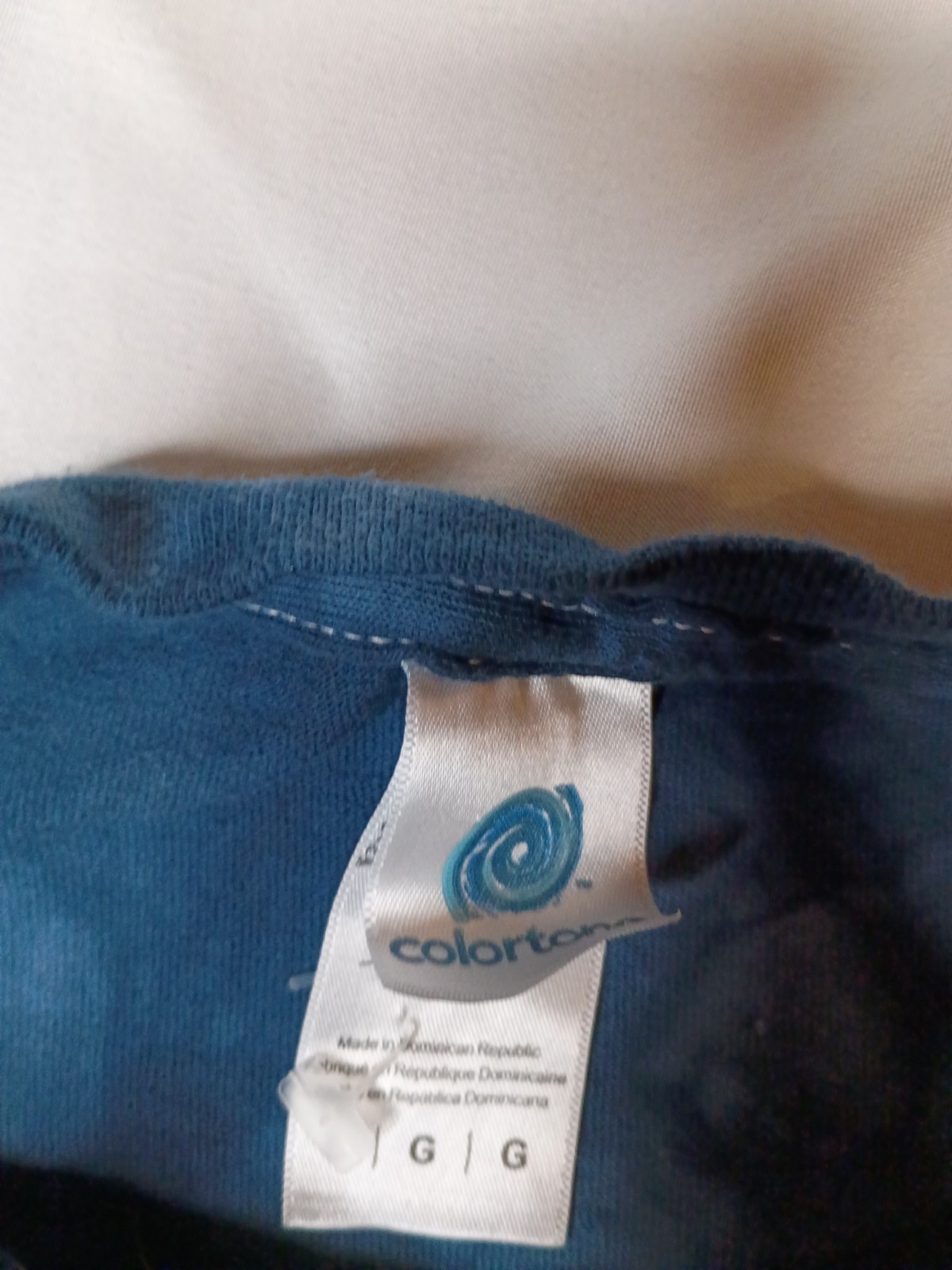 Dark Nights Hershey Park Blue Tie Dye Graphic Tee Shirt Short Sleeve Y2K gallery