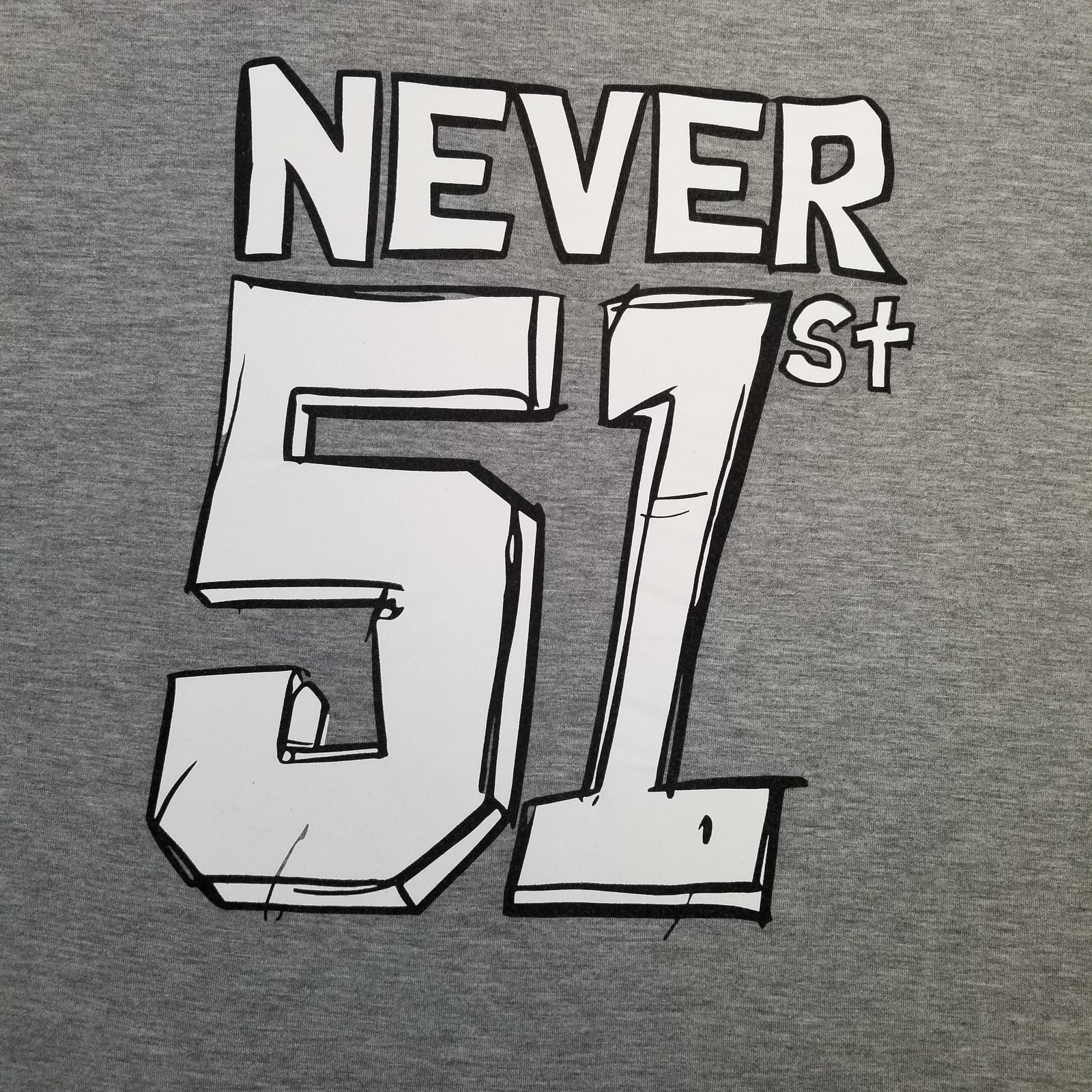 Men's Gray Never 51 St Large Block Letter Graphic Tee Shirt Medium Casual gallery