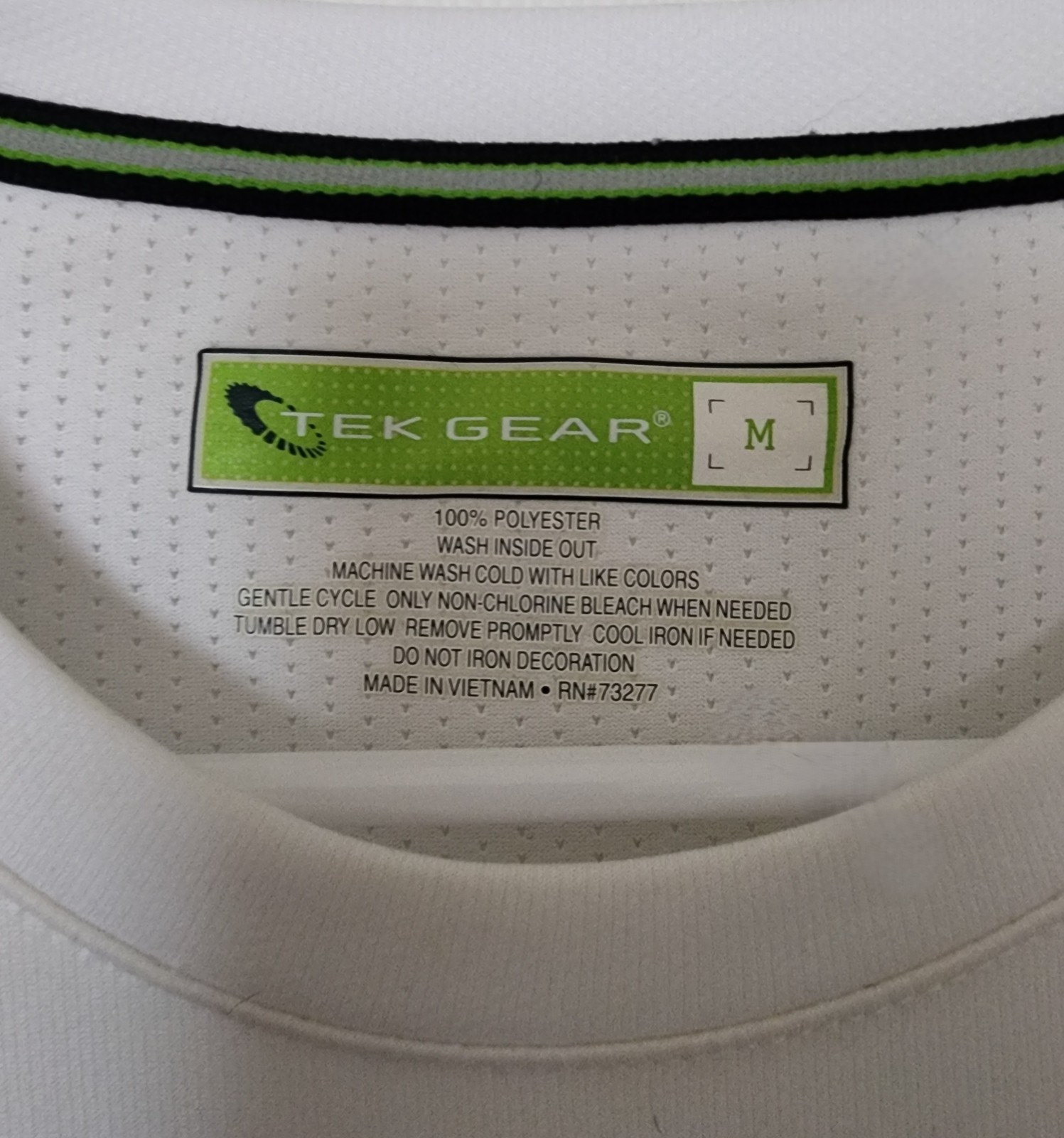 Tek Gear Mens White Gray Silver GYM ATHLETIC Wear Shirt - Size M gallery