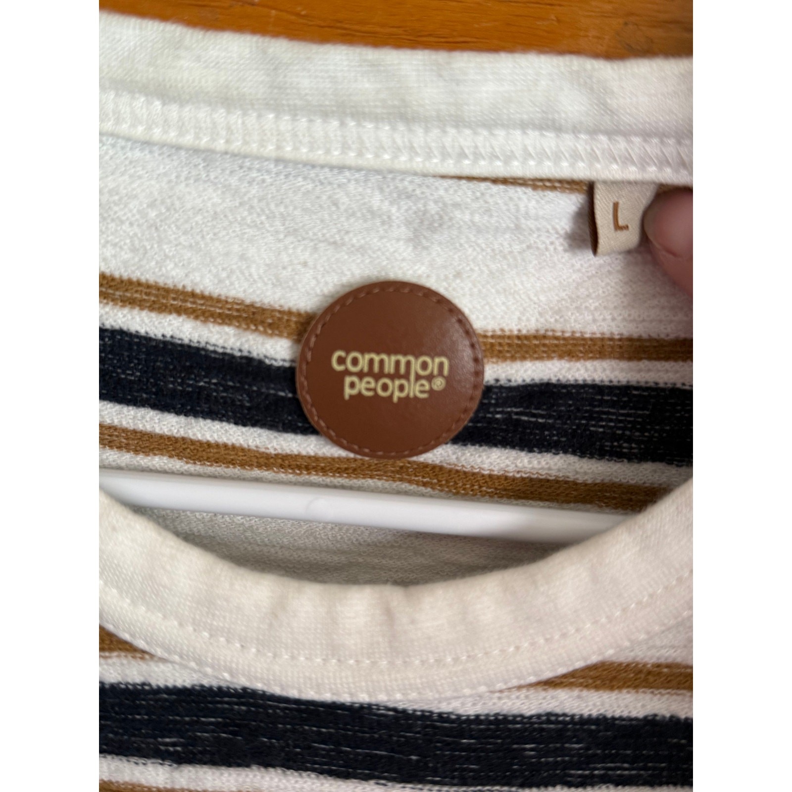 Common People Striped Textured Knit T-Shirt Men's L gallery