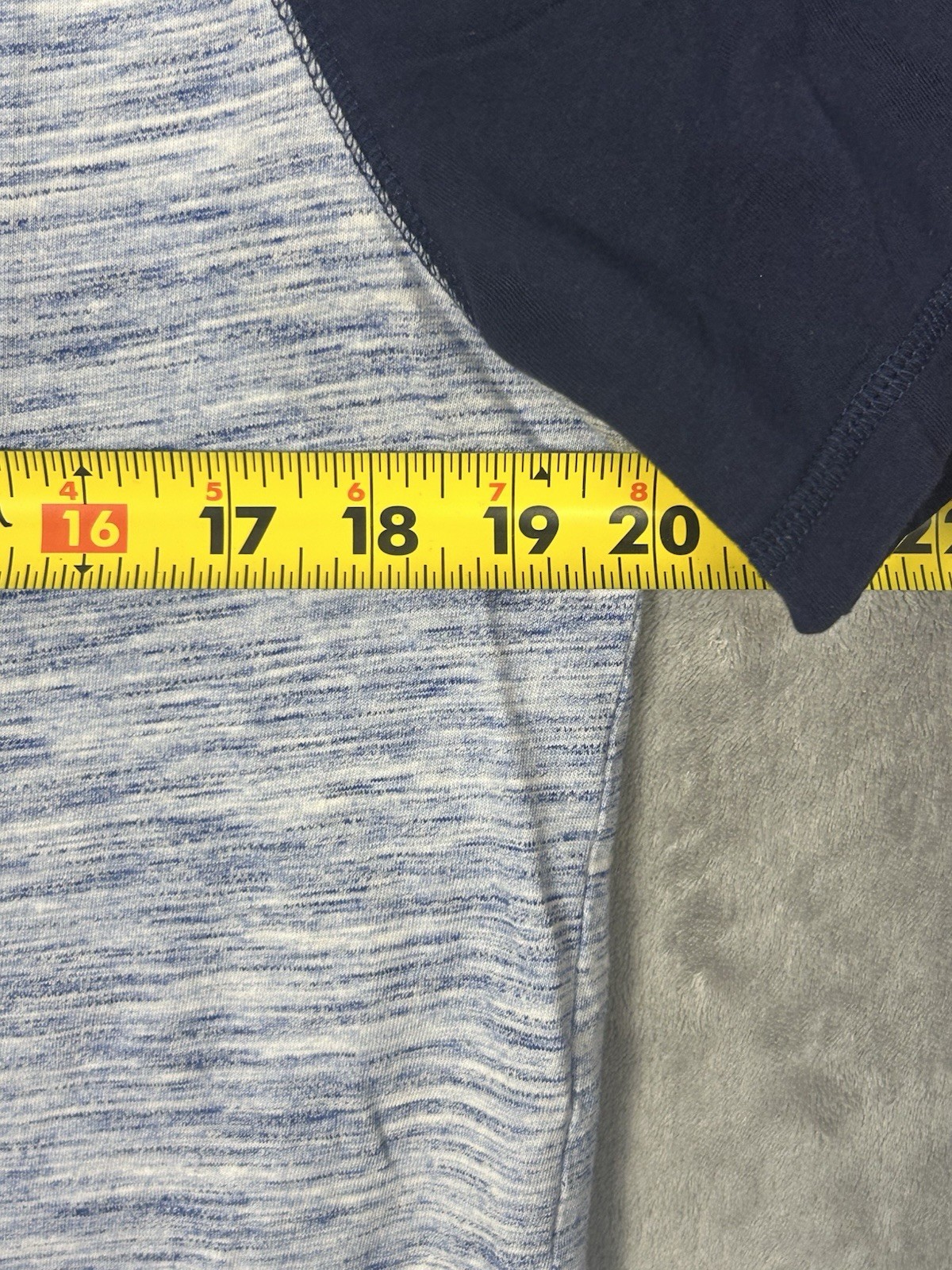 Express Baseball Shirt Mens Medium Blue Lion Ragland Sleeve gallery