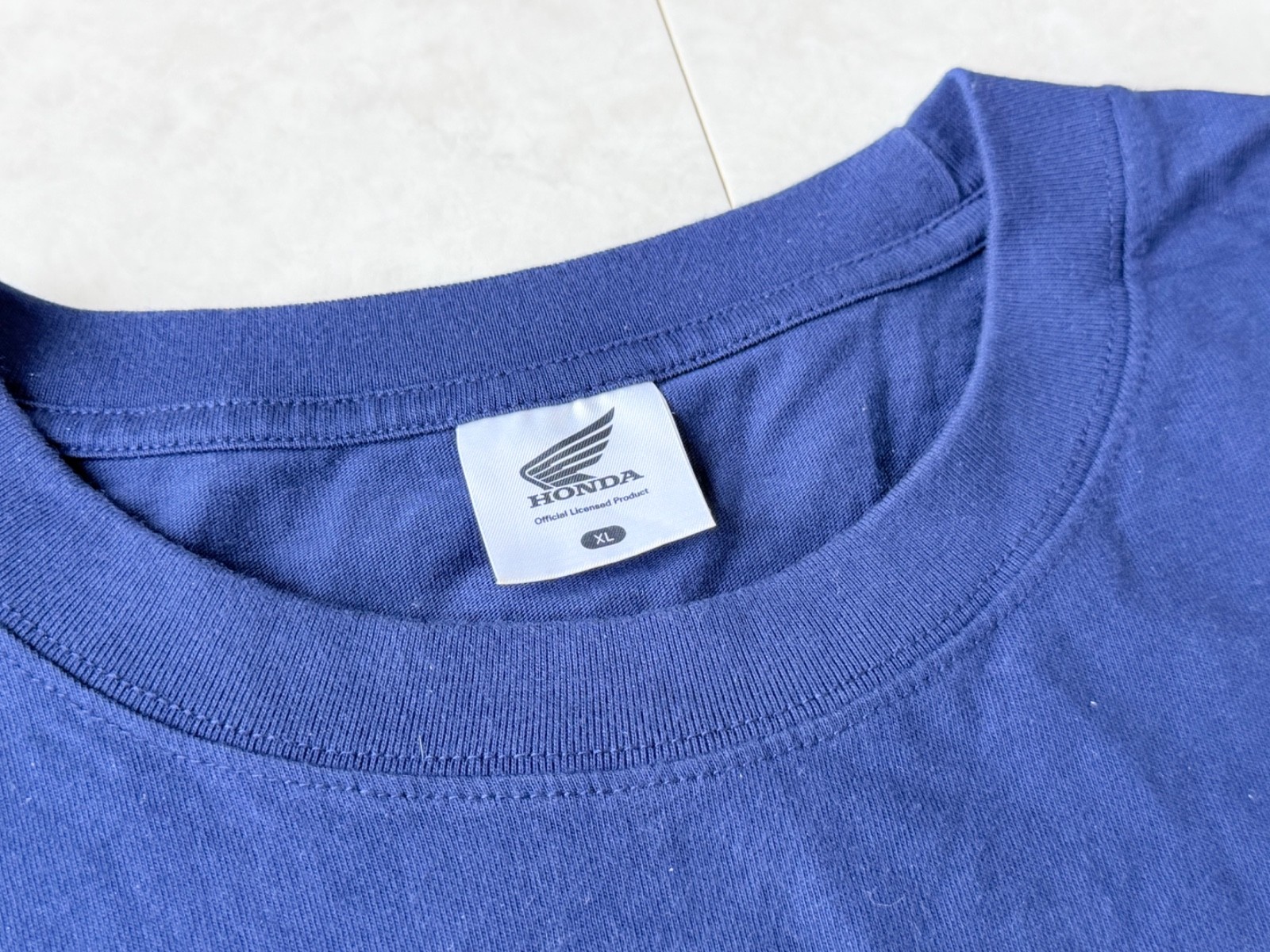Honda x Gu T-Shirt Size XL Blue EUC Japan gallery