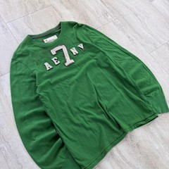 American Eagle Outfitters 2000’s Y2K VTG Green Long Sleeve Graphic Logo Tee L/G