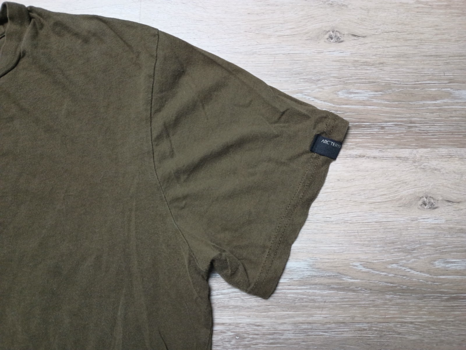 Arc'teryx logo T Shirt Olive color sz Medium back print RARE design gallery