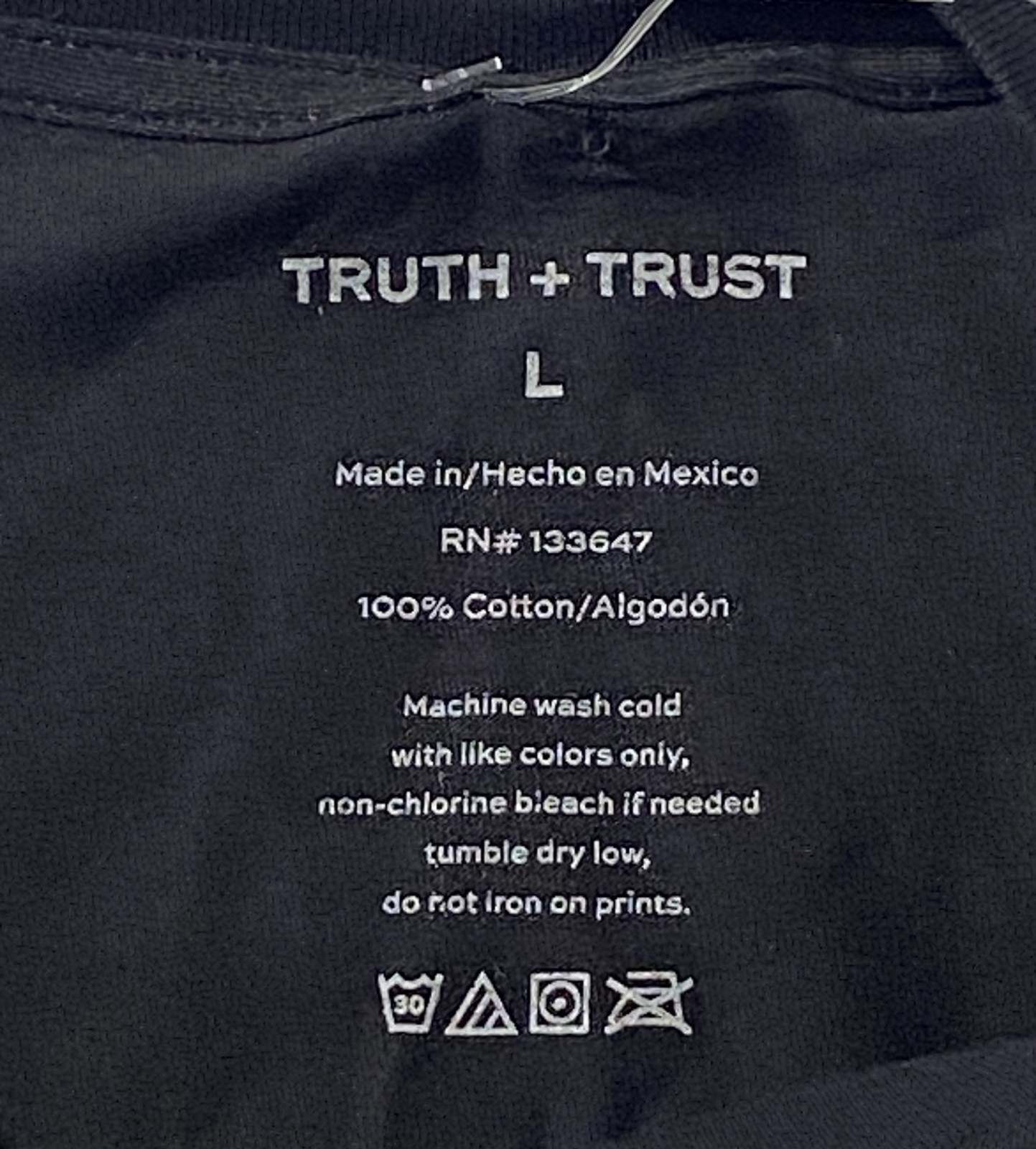 Truth + Trust Graphic Tee Shirt Medium VISION "Be True To Yourself - Size = Med. gallery