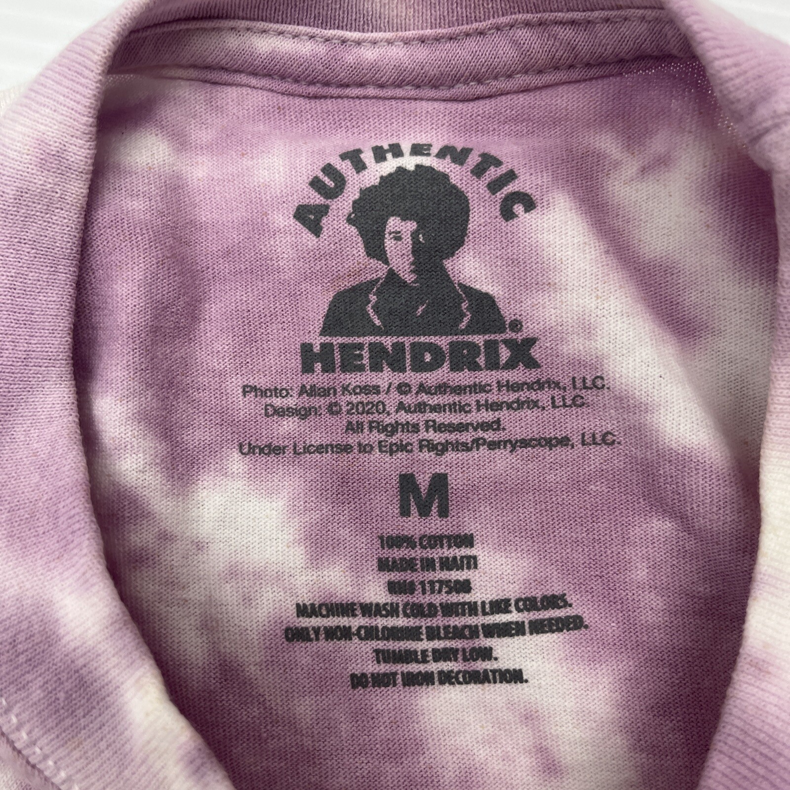 Jimi Hendrix Aug 18 1969 Music and Art Fair size Medium T shirt Tye Dye Purple gallery