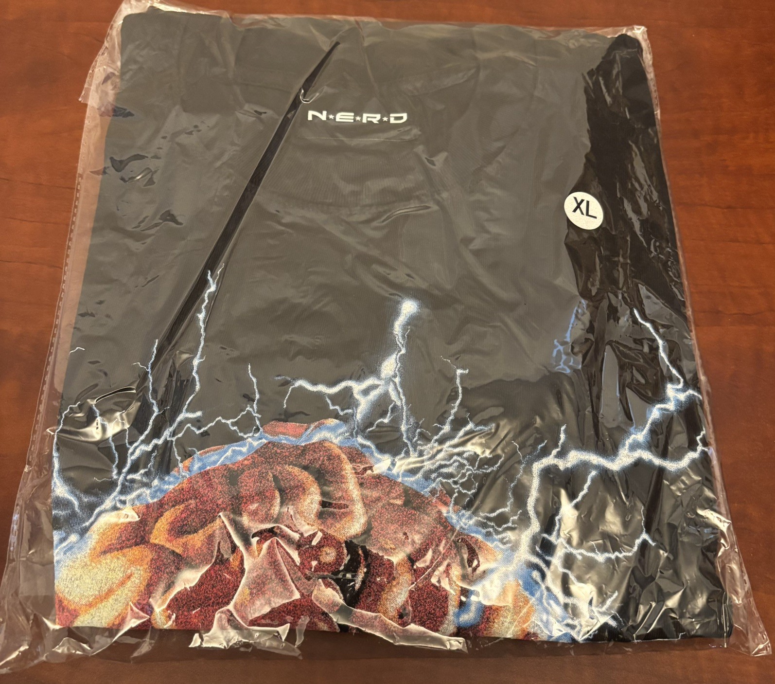 Star Trak brain Tee XL N.E.R.D in search of gallery