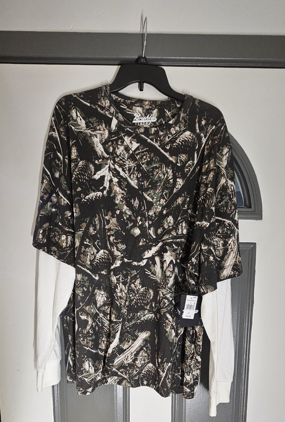 Brooklyn Cloth long sleeve camouflage shirt features a layered design Camo Sz XL gallery