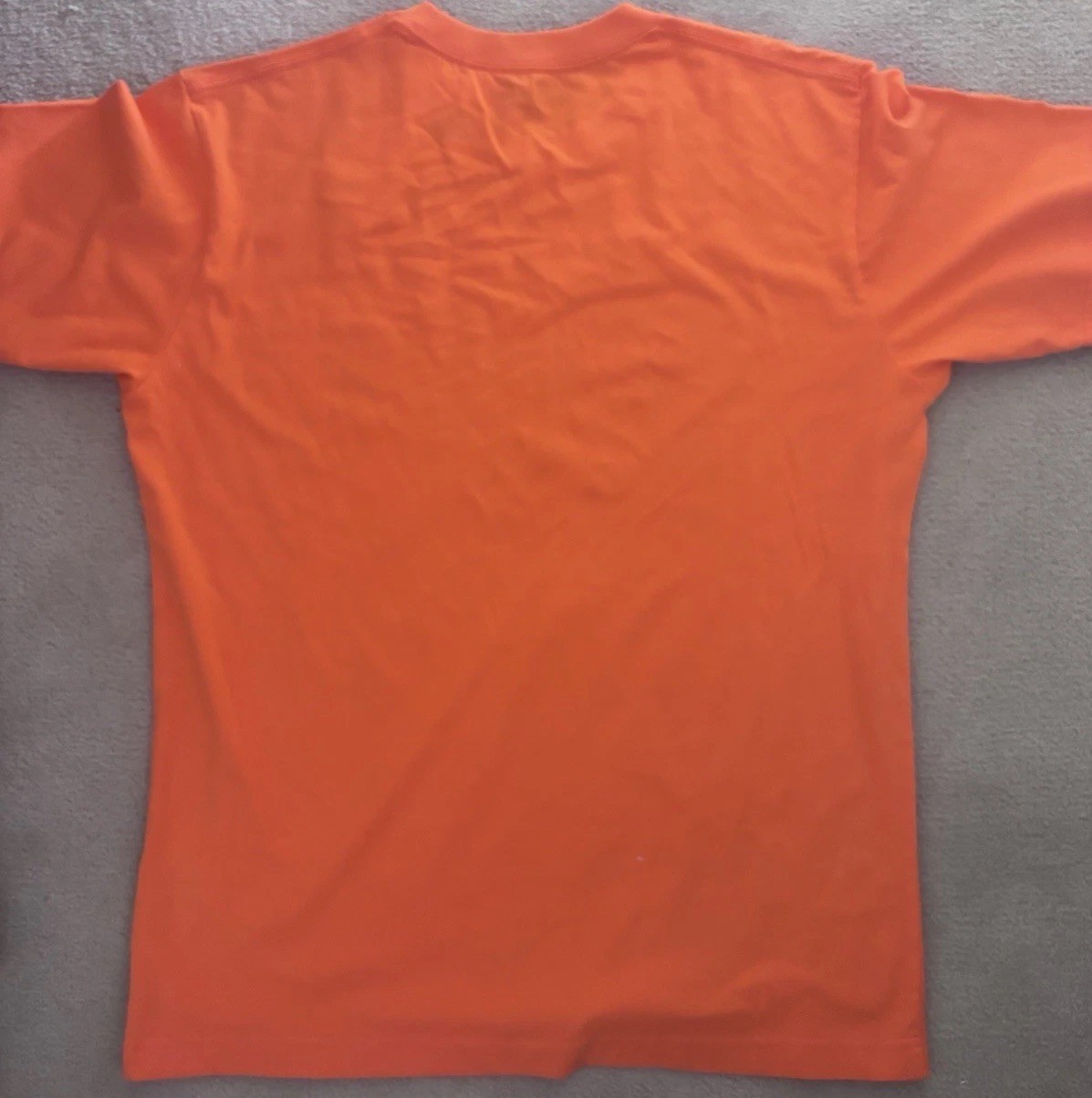 UNIQLO UT ARCHIVE ONE PIECE BEPO "PIRATES OF HEART" ORANGE TSHIRT MEDIUM gallery