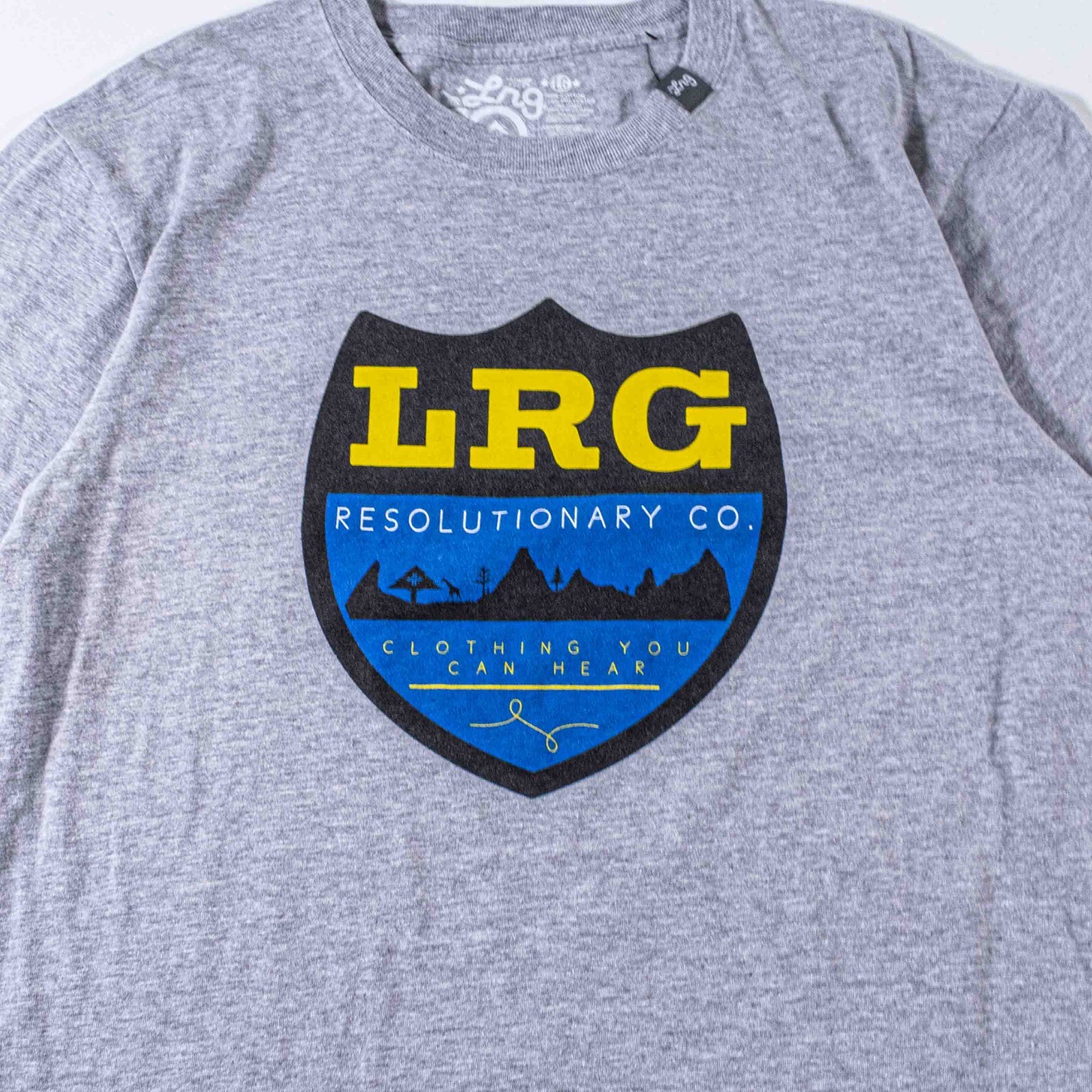 LRG Resolutionary Co Shirt Large Mens Graphic Tee Y2K Cyber Skater Streetwear L gallery