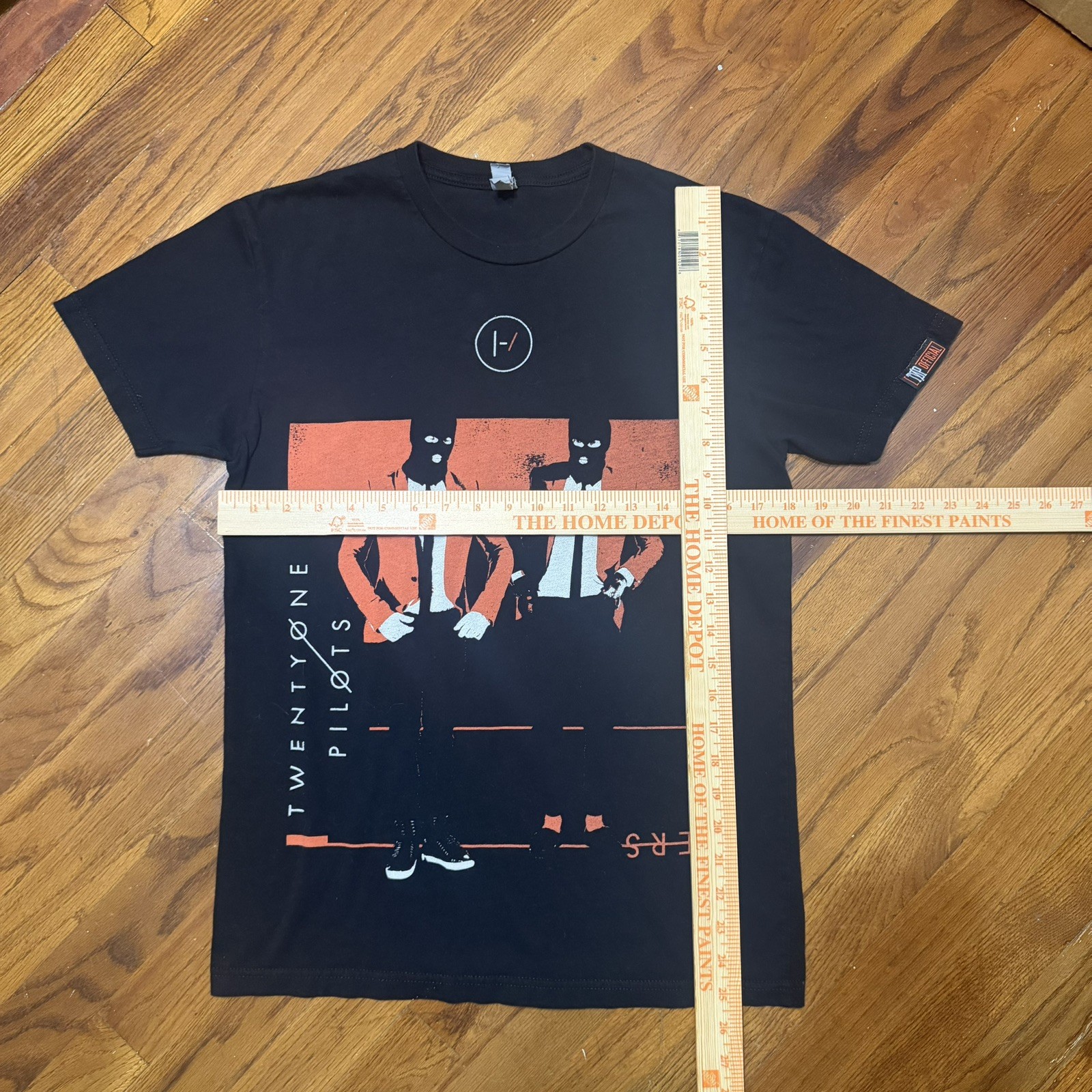 2016 Twenty One Pilots Emotional Roadshow Tour Double Sided T-Shirt Size Small gallery