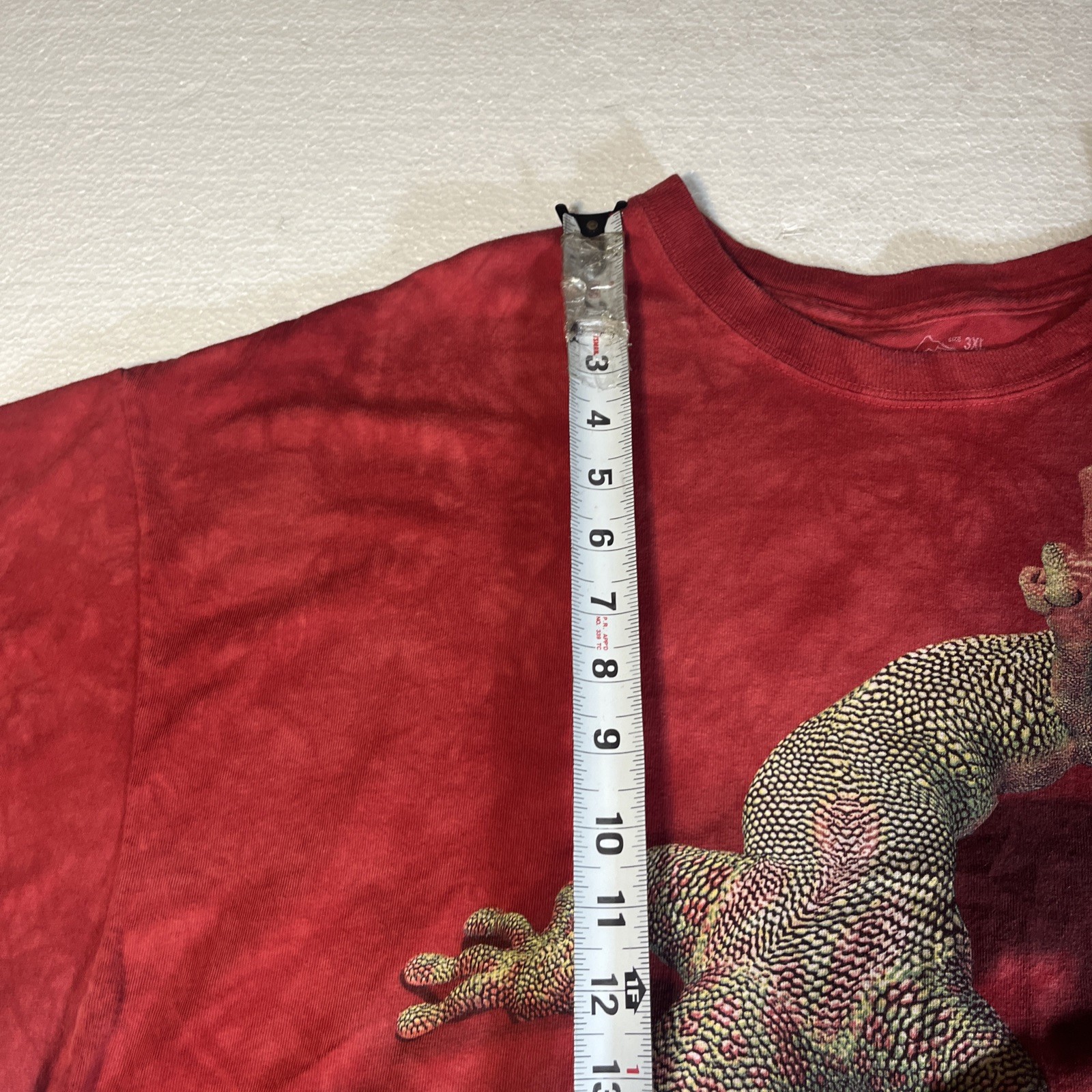 The Mountain Men's T-shirt Red Peace Out Gecko Retired Logo 3XL 2014 gallery