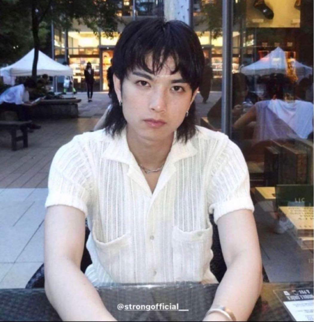 CMMN SWDN Floral Cut Out Shirt Size M Medium Short Sleeve Button Up Casual Tops gallery