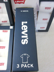 Levi’s Men’s V-Neck Premium Cotton 3 Pack Tee shirts White NIB Ships Free