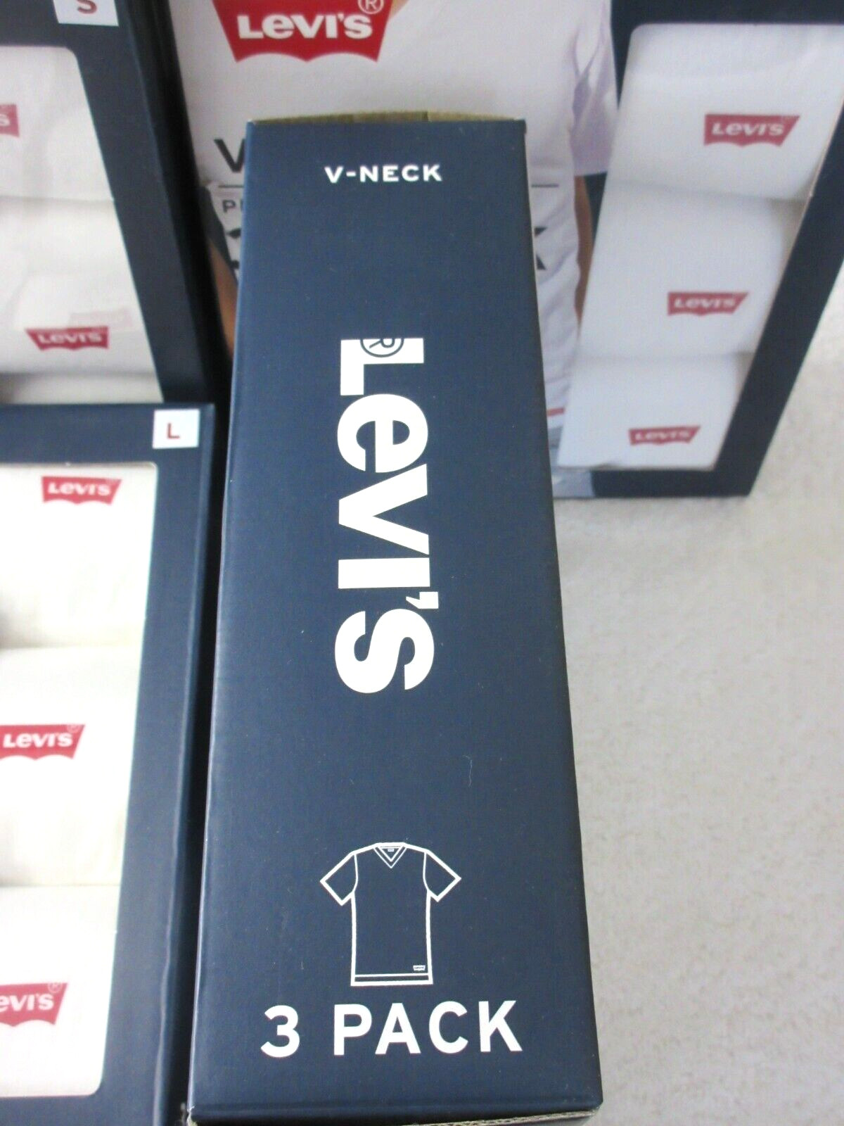 Levi's Men's V-Neck Premium Cotton 3 Pack Tee shirts White NIB Ships Free gallery