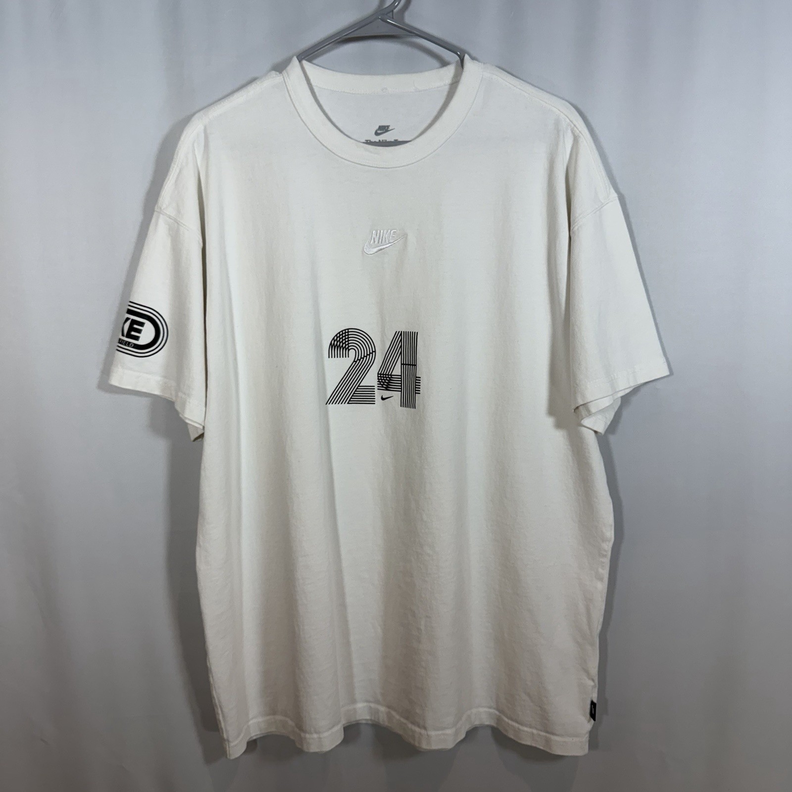 Nike Premium Essentials Tshirt Max90 XL Track And Field 2024 gallery