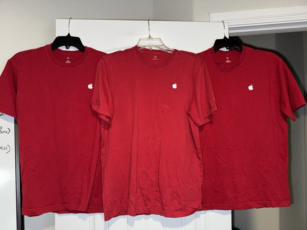 APPLE Official MAC Computer Employee RED Tech Staff T-Shirt Lot of 3 Medium