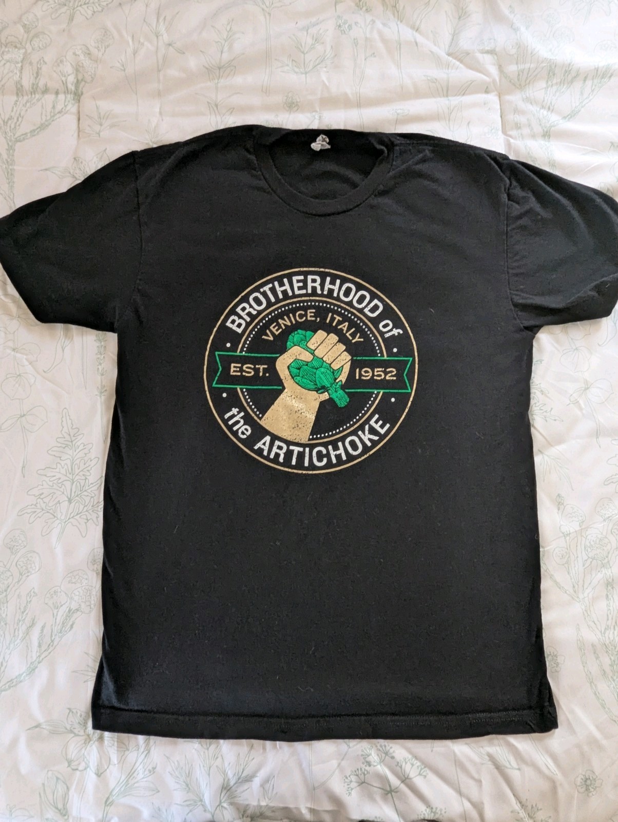 CYNAR 70 PROOF BROTHERHOOD OF THE ARTICHOKE BLACK SHIRT SIZE MEDIUM NEXT LEVEL