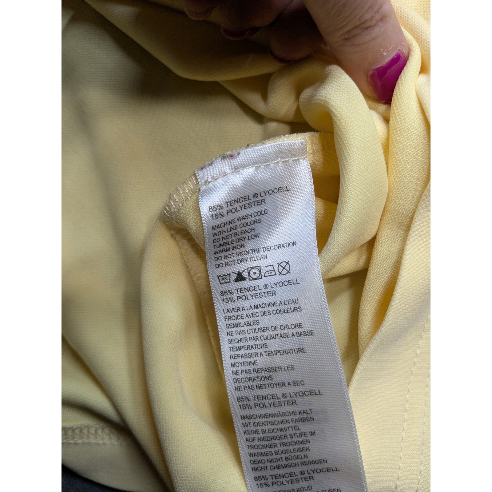 Tommy Bahama Mens Yellow Tencel Lyocell Blend Short Sleeve T-Shirt Size M gallery