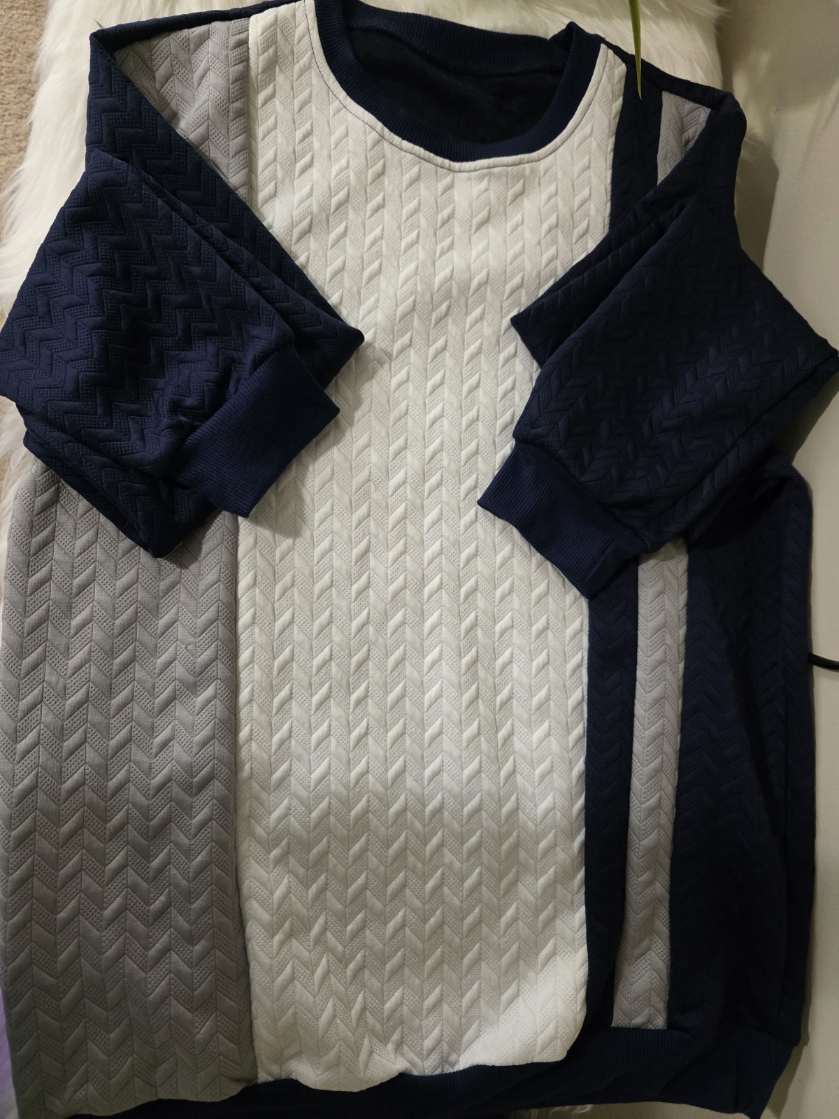 Men’s Full Seelve Shirt Size Medium Blue
