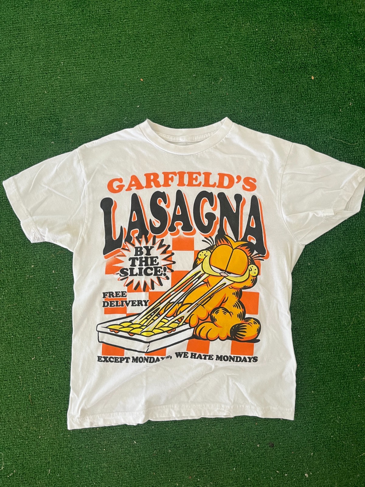Vintage Garfield lasagna we hate mondays Size small gallery