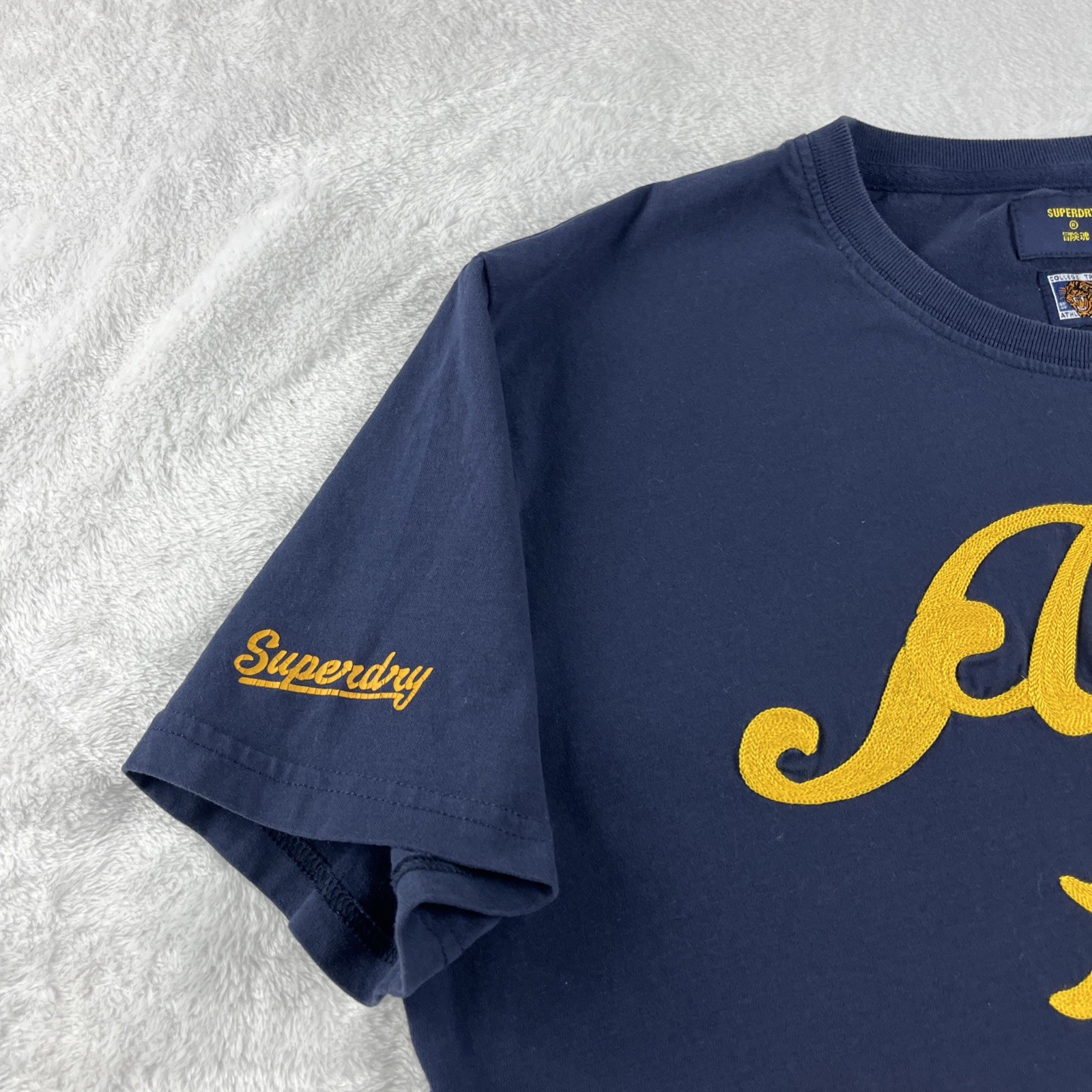 Superdry AAC Graphic Lightweight T-Shirt Mens Size Large Navy Chain Stitch gallery