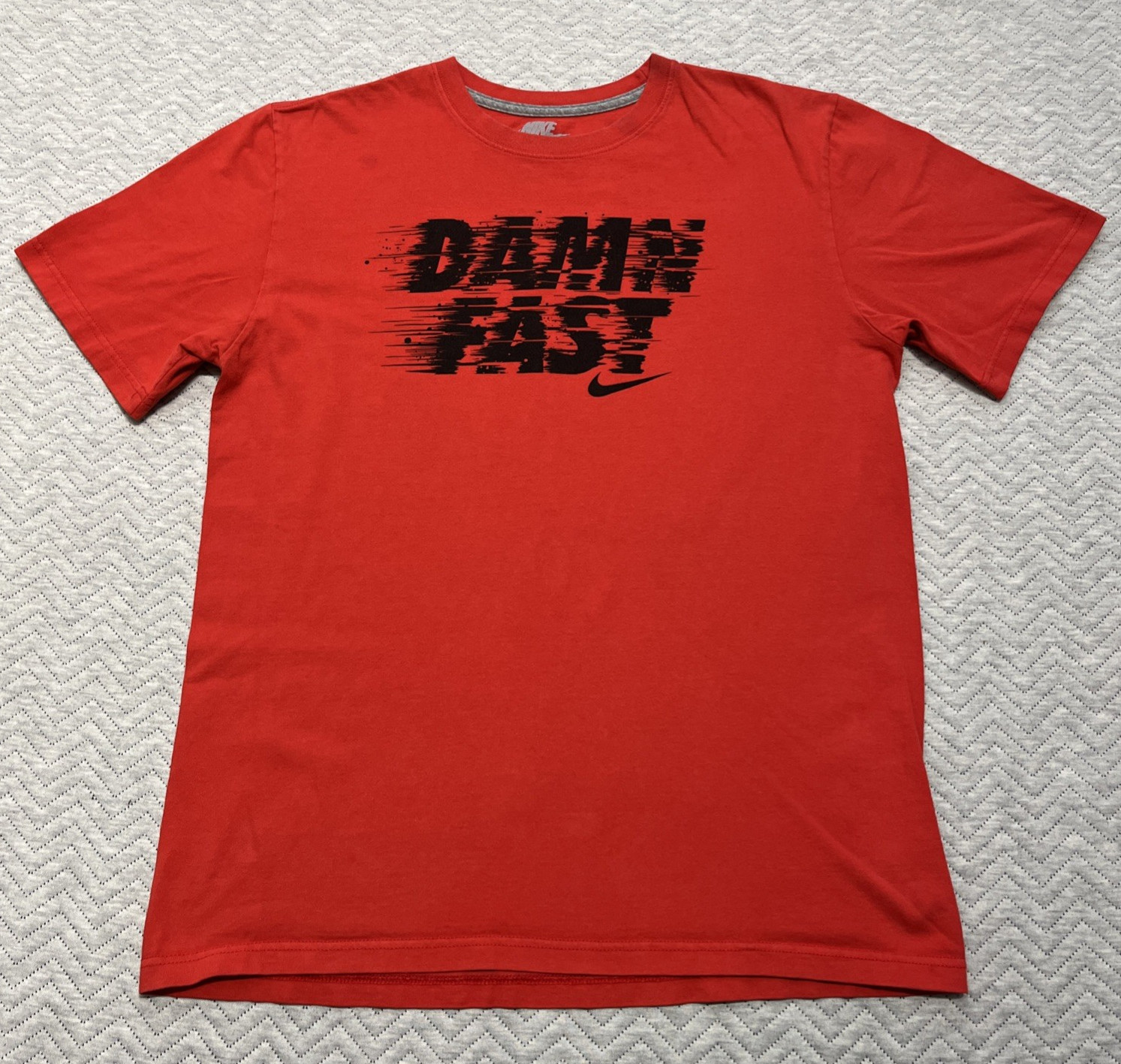 Nike Shirt Mens Medium Red Black Swoosh Running Track Field Sports Tee Damn Fast