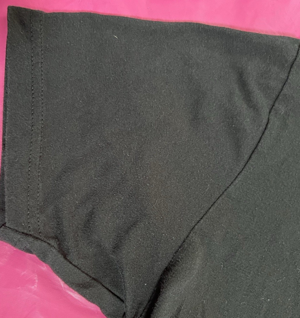Black Vertical Tshirt No Size, Measurements Available No Tag Preowned gallery