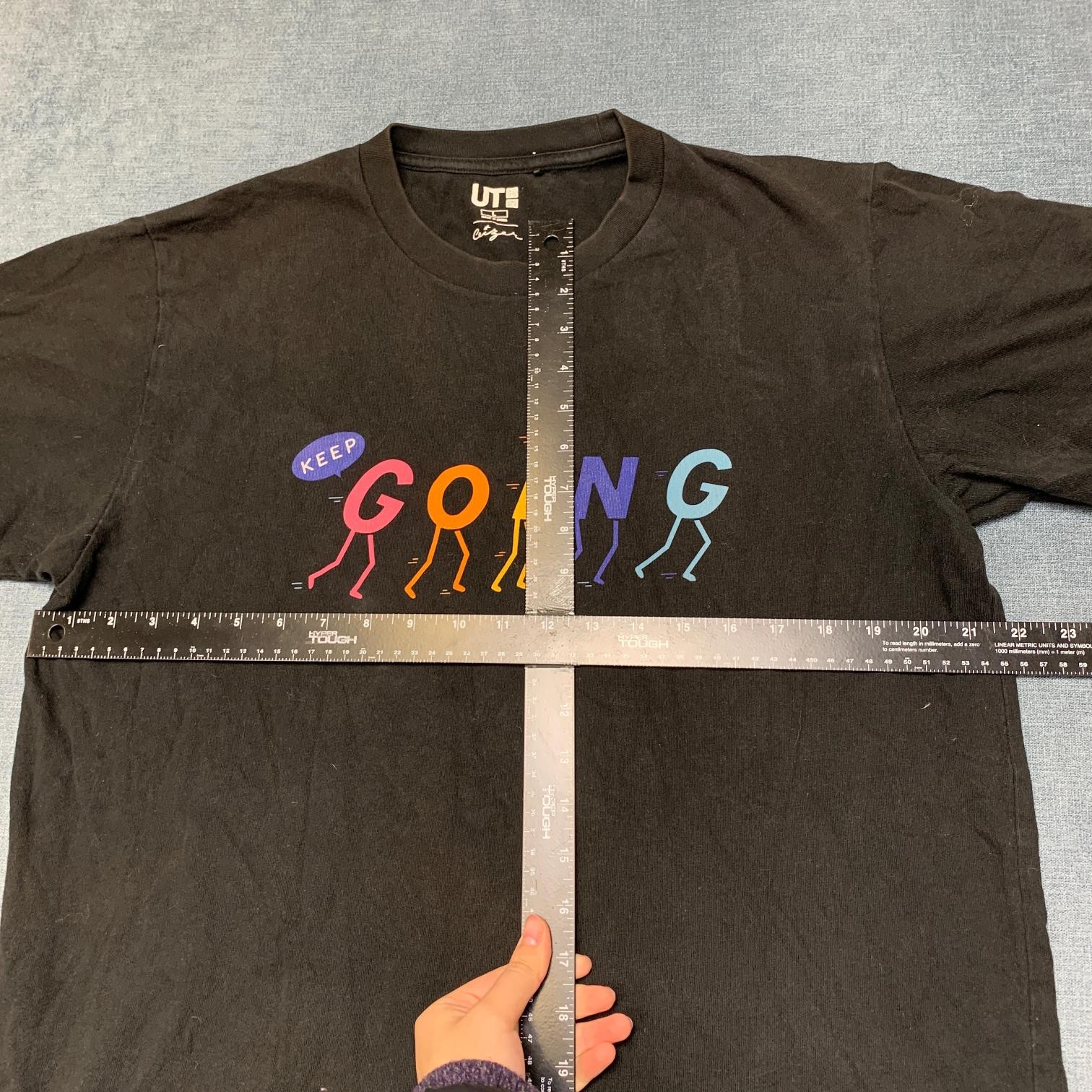 Uniqlo Pieter Ceizer T Shirt Mens Large Black Cotton Keep Going Graphic Trendy gallery