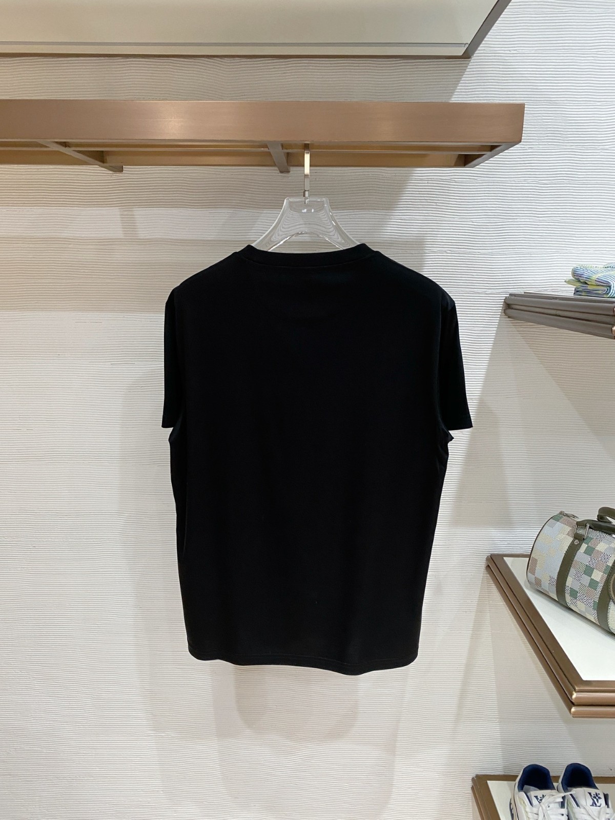 Brunello Cucinelli New Classic Men's Crew Neck T-Shirt in Acetate Fabric gallery