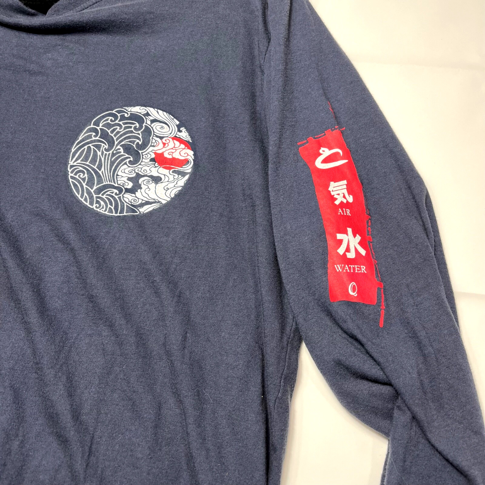 Carbon2Cobalt Mens Long Sleeve Blue T-Shirt Sz M Japanese Fire/Earth Design Soft gallery
