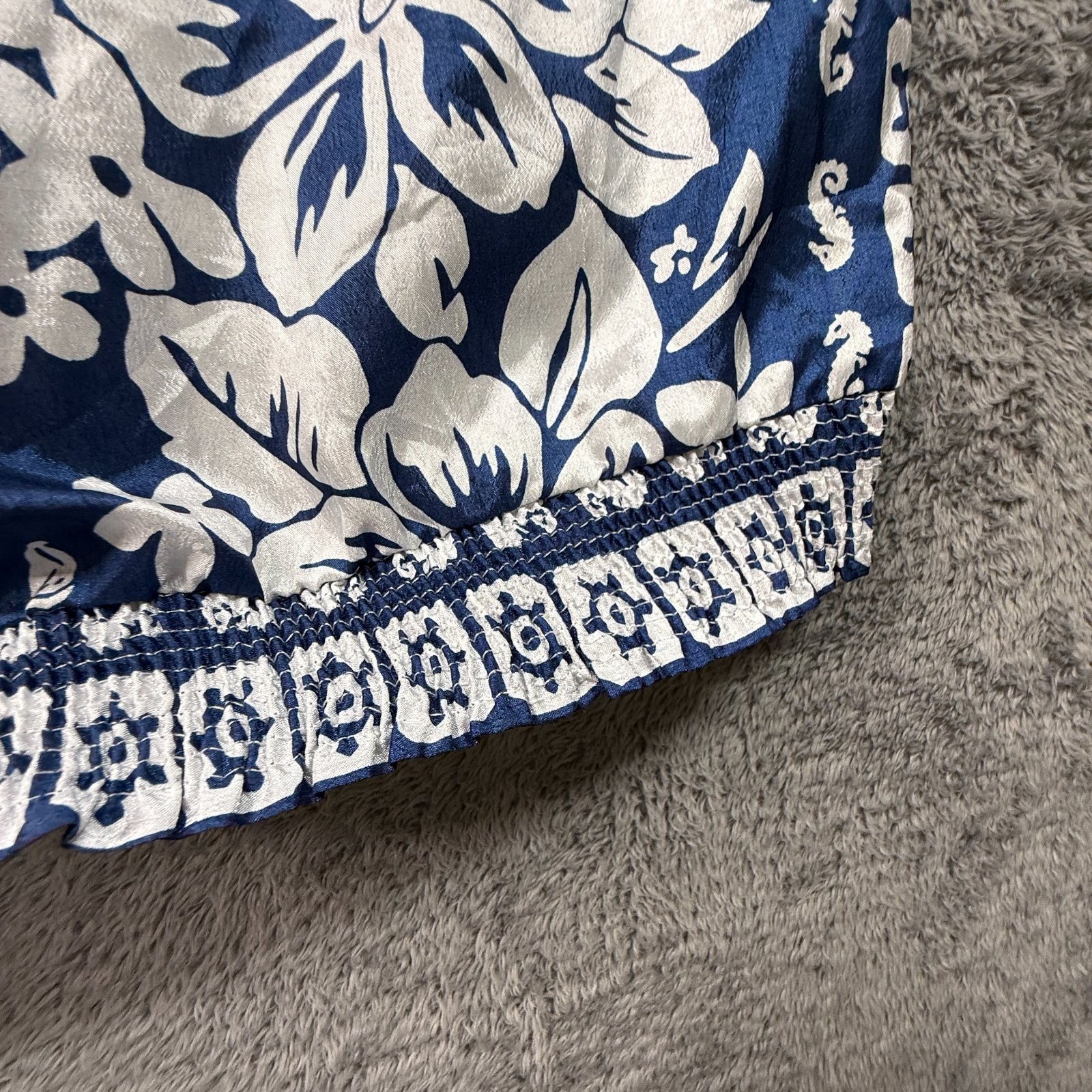 Vintage 80s Pyke Ltd Hawaiian Shirt Womens M Navy Blue Hibiscus Nautical Print gallery