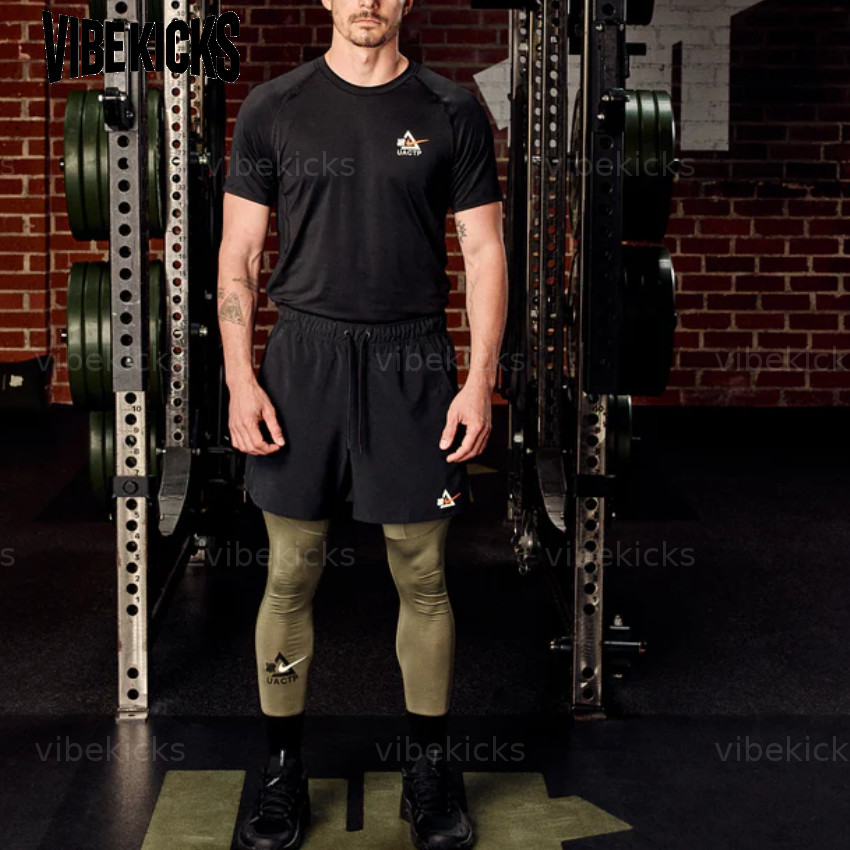 Nike T Shirts Men's Black Crew Neck Moderate IQ7360-010 New gallery