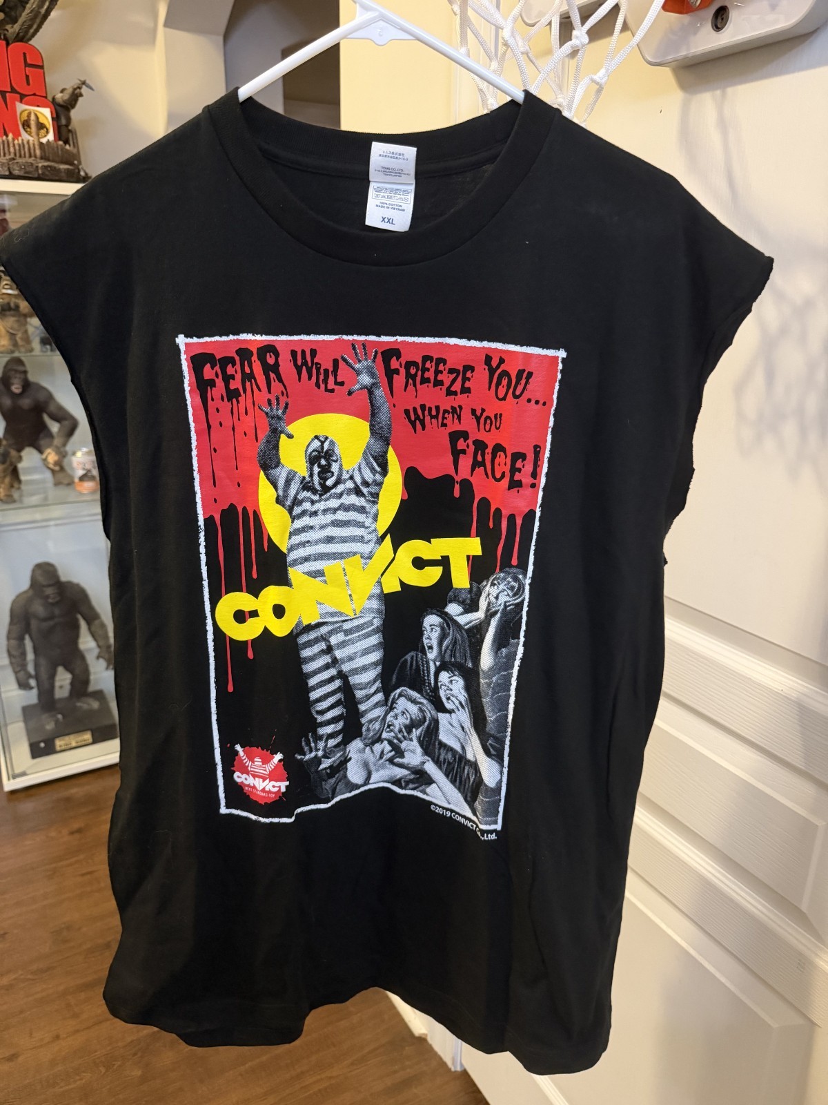 Convict Next Standard Toy Horror Sci-Fi T-Shirt XXL Cut off sleeves gallery