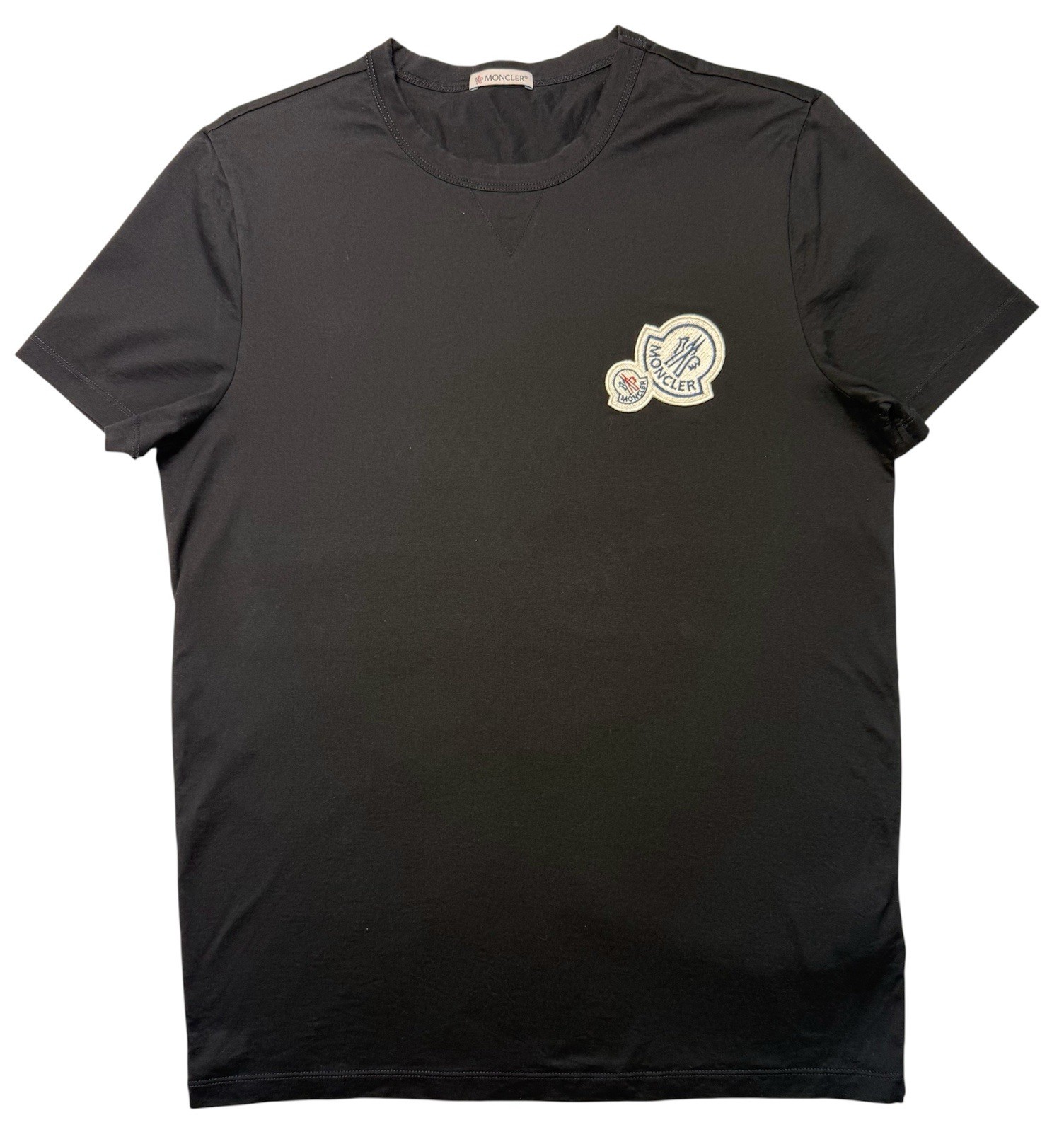 Moncler Black T-Shirt Size M Logo Patch Authentic Tried On Only gallery