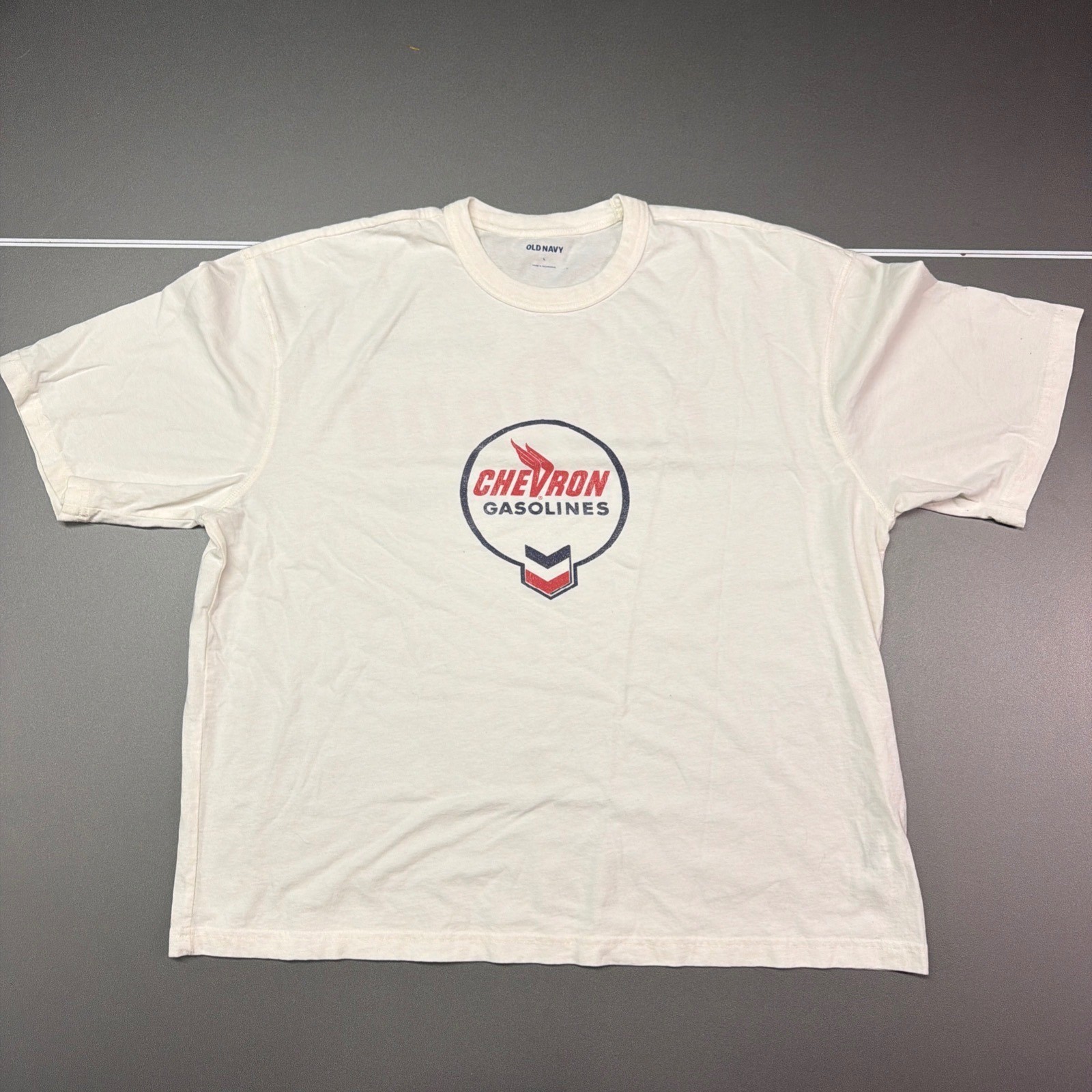 Old Navy Chevron Cropped T Shirt Top Men's Size Large White gallery