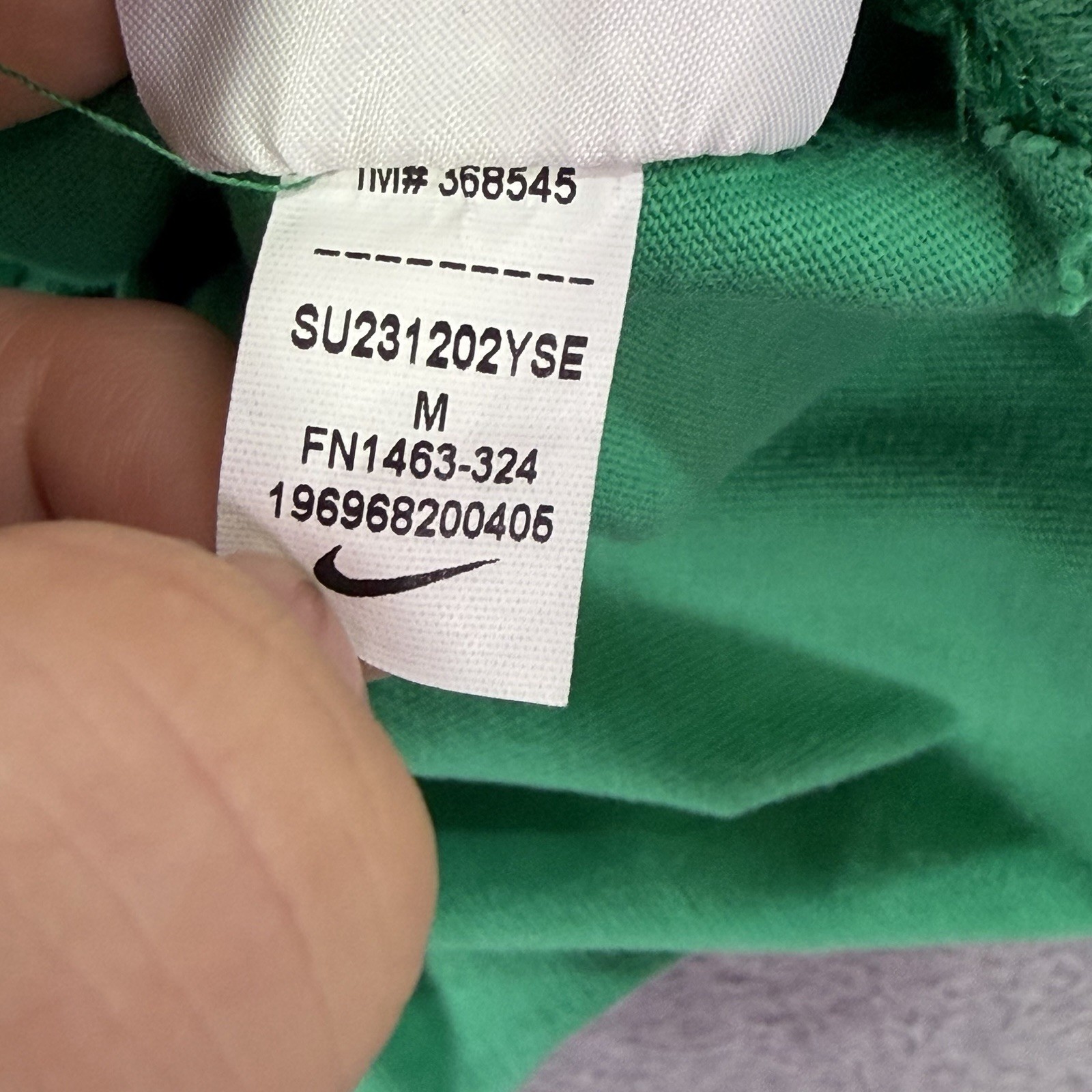 Nike Shirt Mens Medium Green Graphic Print Tank Top Tee Crew Neck Pull Over gallery