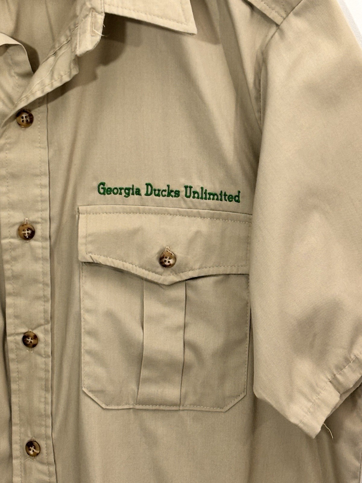 Vintage Ducks Unlimited Safari Hunting Shirt XL Khaki Wood Duck Graphic USA 0408 gallery