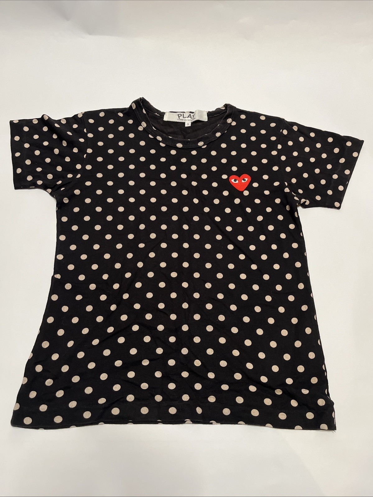 Comme Des Garcons PLAY Men’s Small Navy Polka Dot Heart Logo T-Shirt Japan