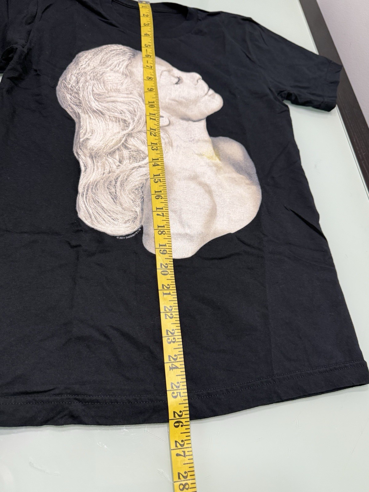 Kylie Minogue Aphrodite Les Folies Tour 2011 T-Shirt Size Small Music See Pics gallery