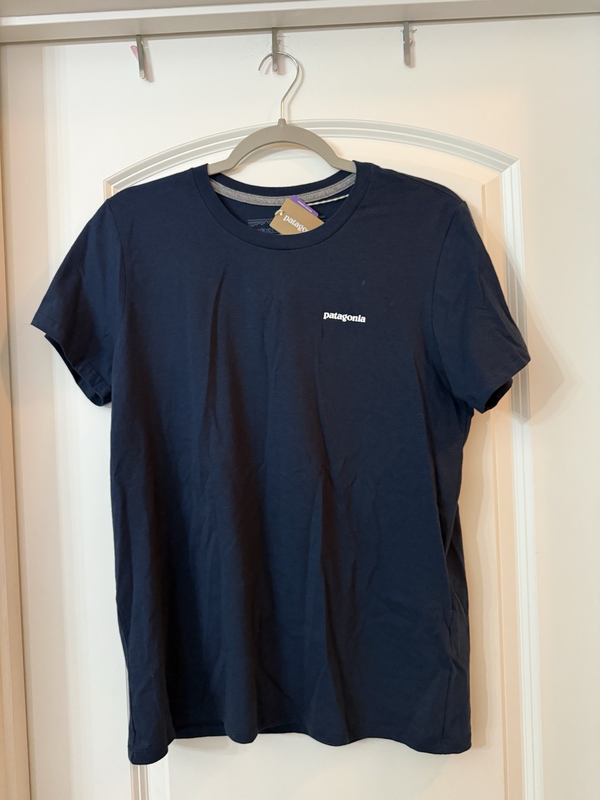 Patagonia T-shirt Mens Medium Blue Organic Cotton big Logo Graphic Crew Neck gallery