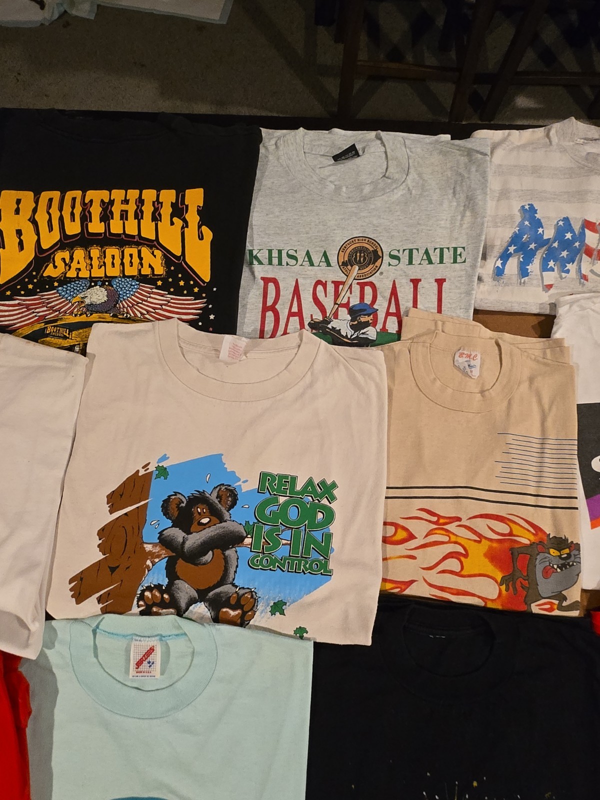 Wholesale Lot of 30 Vintage Mix Short Sleeve T Shirts Single Stitch Sz S-2XL gallery