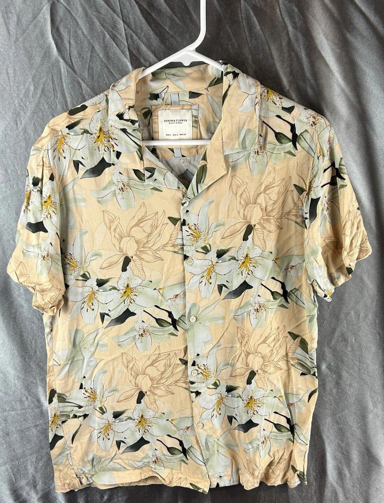 Denim & Flower Ricky Singh Men's Large Floral Button Front Camp Shirt Beige gallery