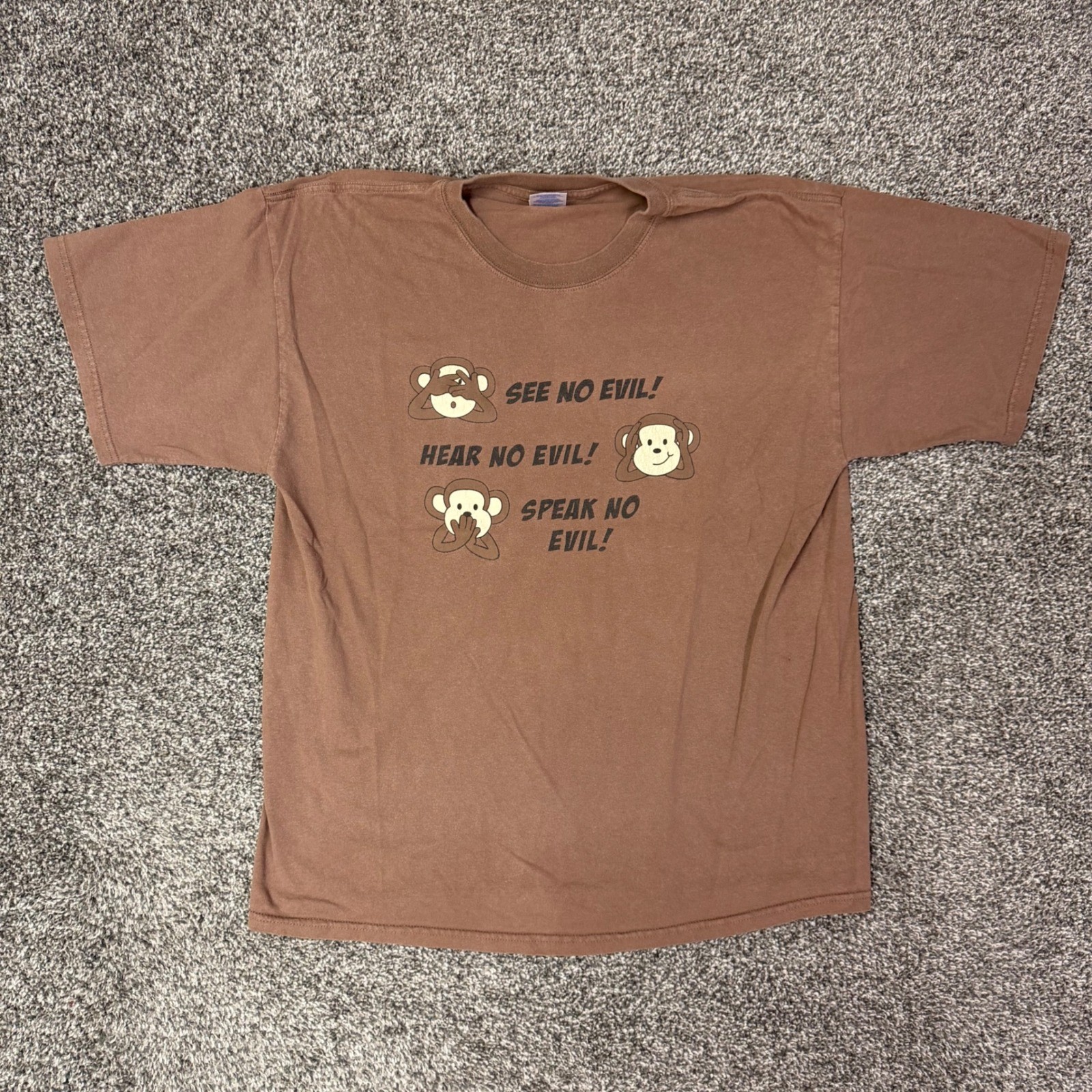Gildan Ultra Cotton Mens XL Brown Three Wise Monkeys Graphic T-Shirt Tee