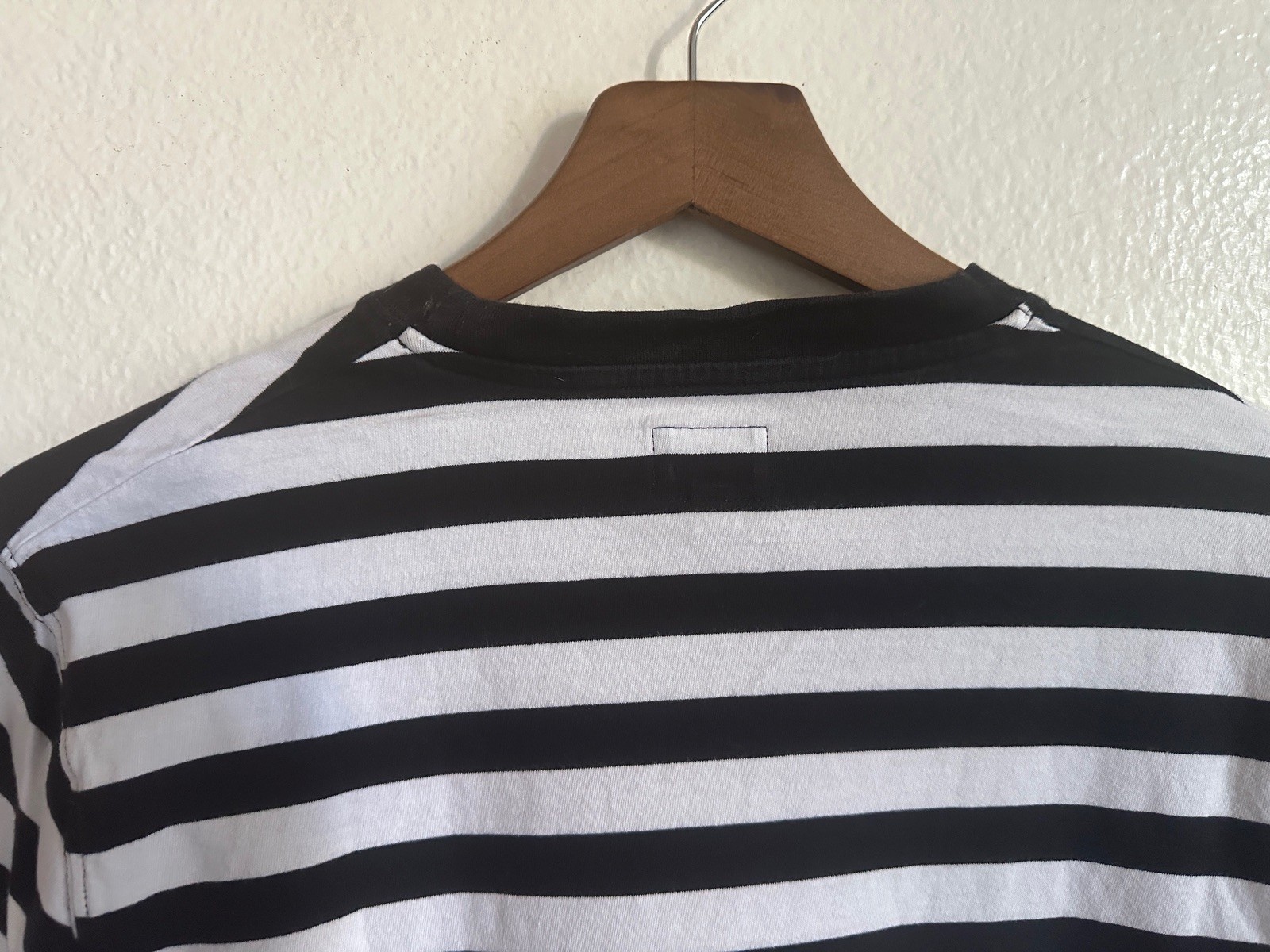 Noah NYC Floral Cross Stitch Embroidered N Striped T Shirt Black White Men M gallery