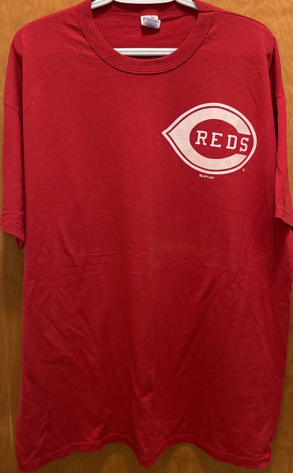 VTG Cincinnati Reds Tee 2000 Russell MLB Retro Sports