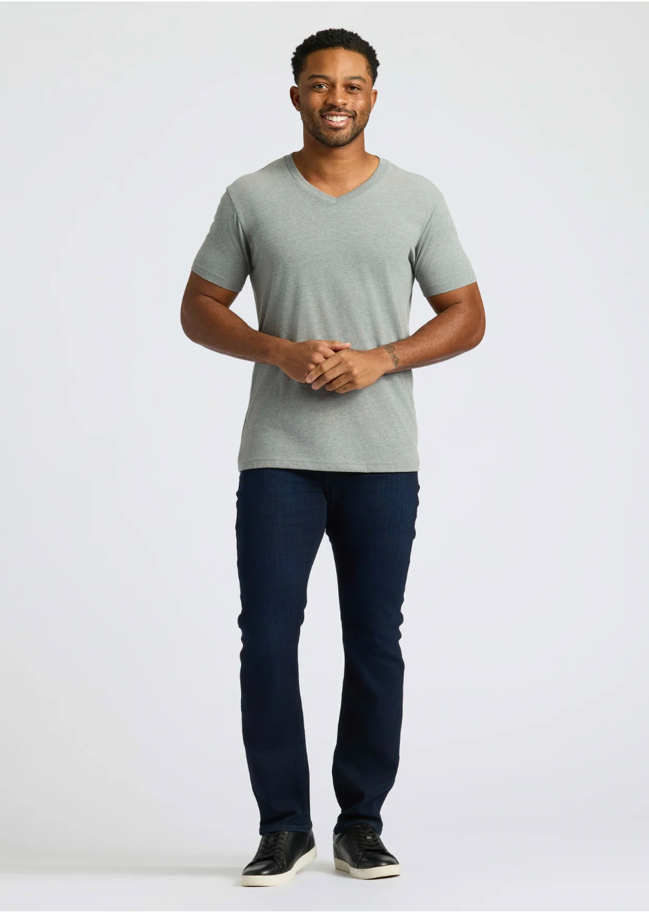 True Classic V Neck (6 pack) medium