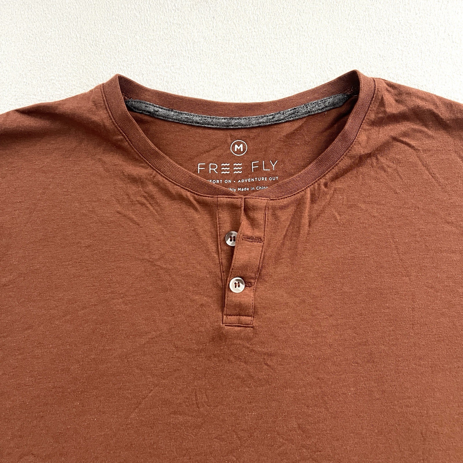 NWT Free Fly Men Desert Sand Red Bamboo Heritage Henley Long Sleeve Shirt Top M gallery