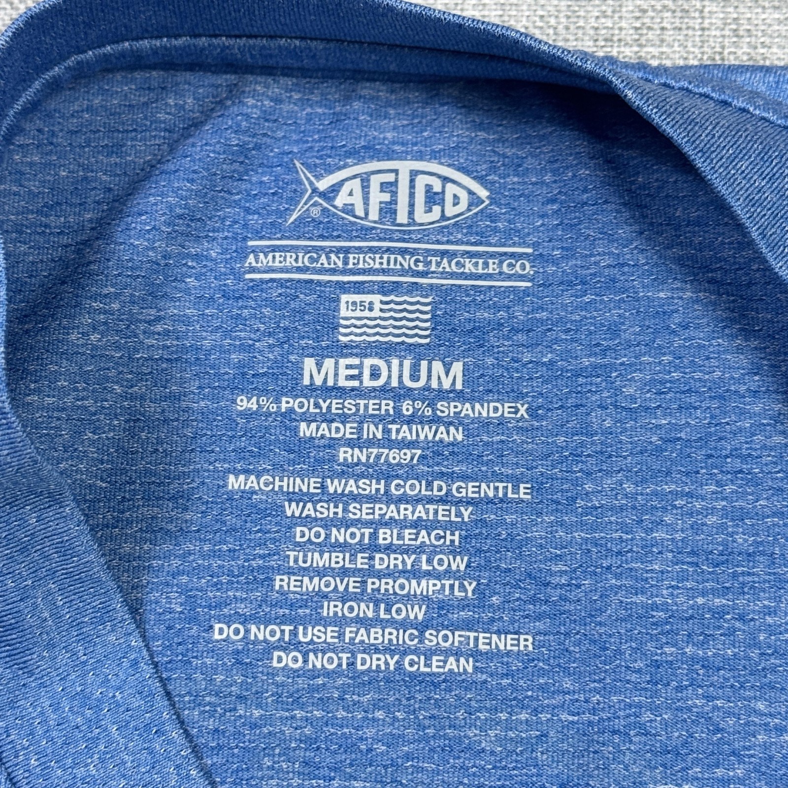 AFTCO Shirt Mens Medium Blue Bills Galore Fishing Team Graphic Moisture Wicking gallery